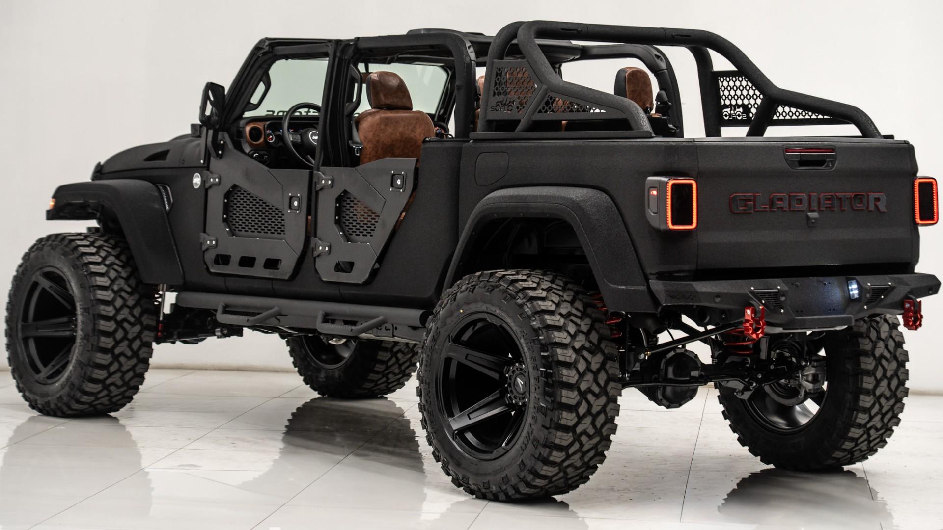 2025 JEEP GLADIATOR in Black, photo 11 of 60