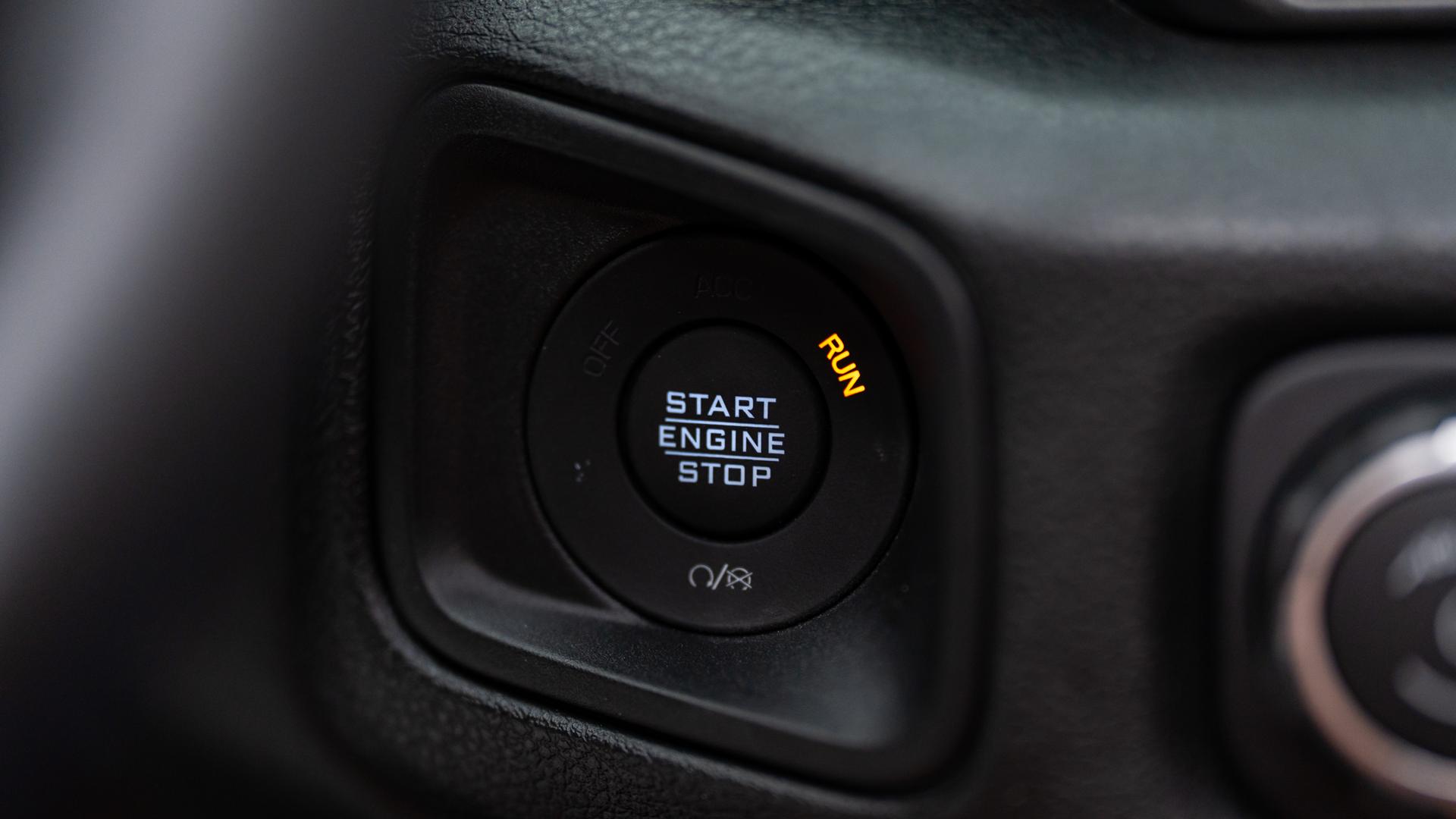 2025 JEEP GLADIATOR in Black, photo 55 of 60