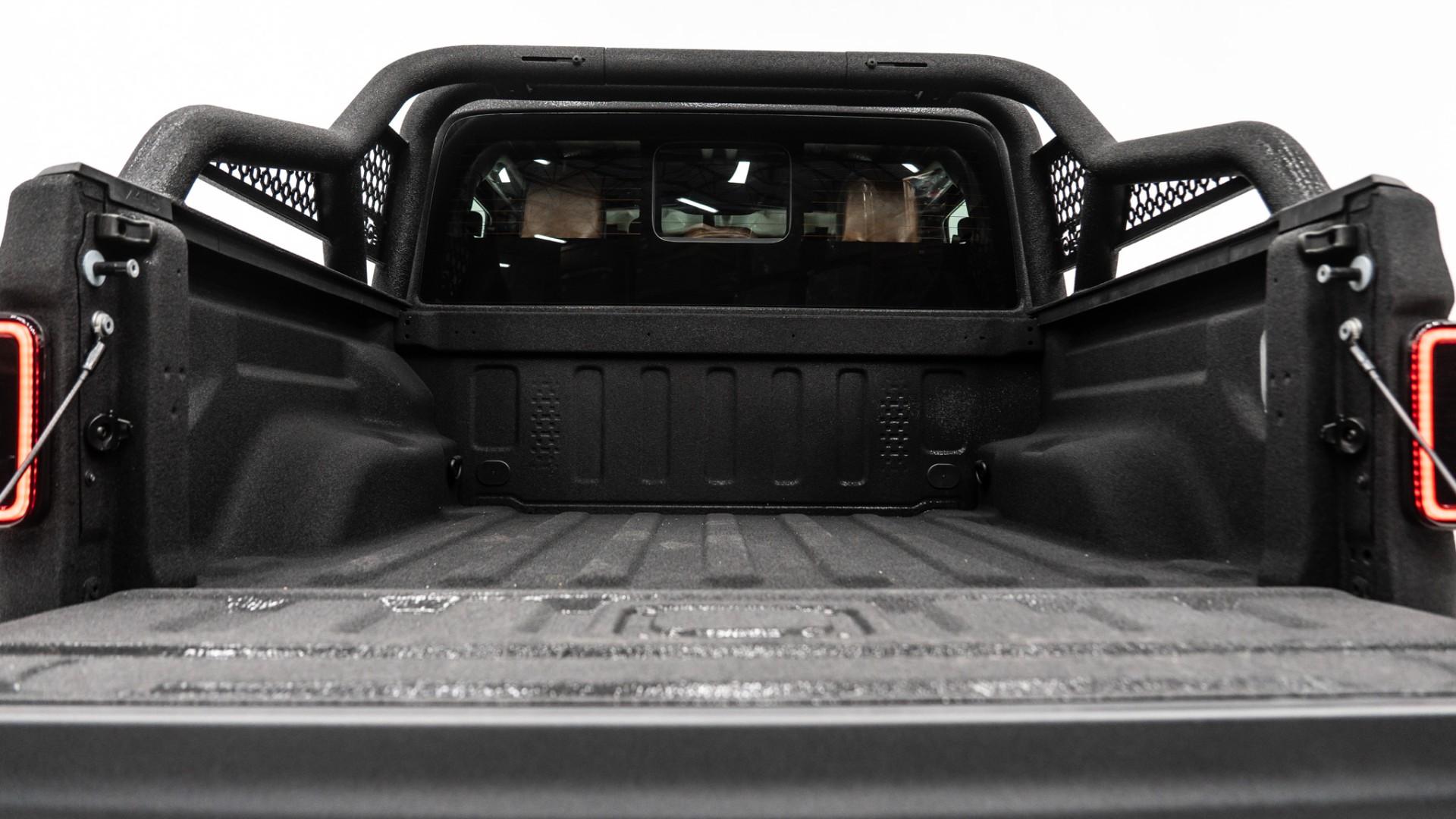 2025 JEEP GLADIATOR in Black, photo 33 of 60