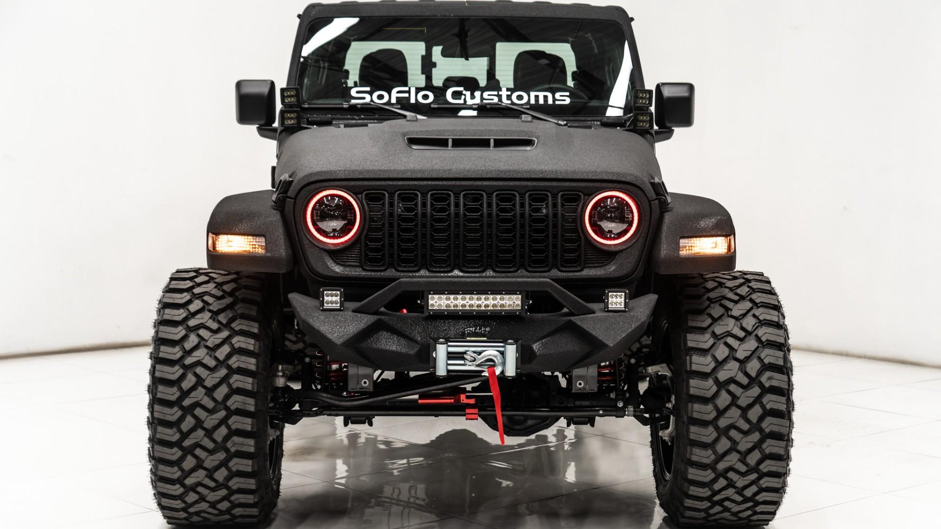2025 JEEP GLADIATOR in Black, photo 14 of 60