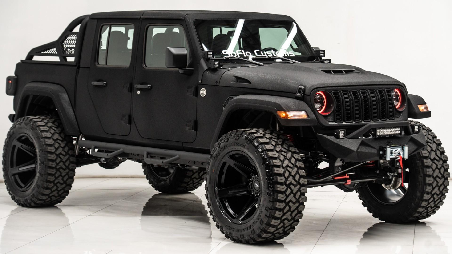 2025 JEEP GLADIATOR in Black, photo 6 of 60