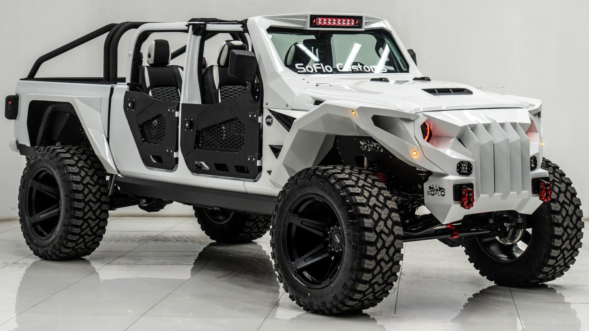 2025 JEEP GLADIATOR in White, photo 2 of 59