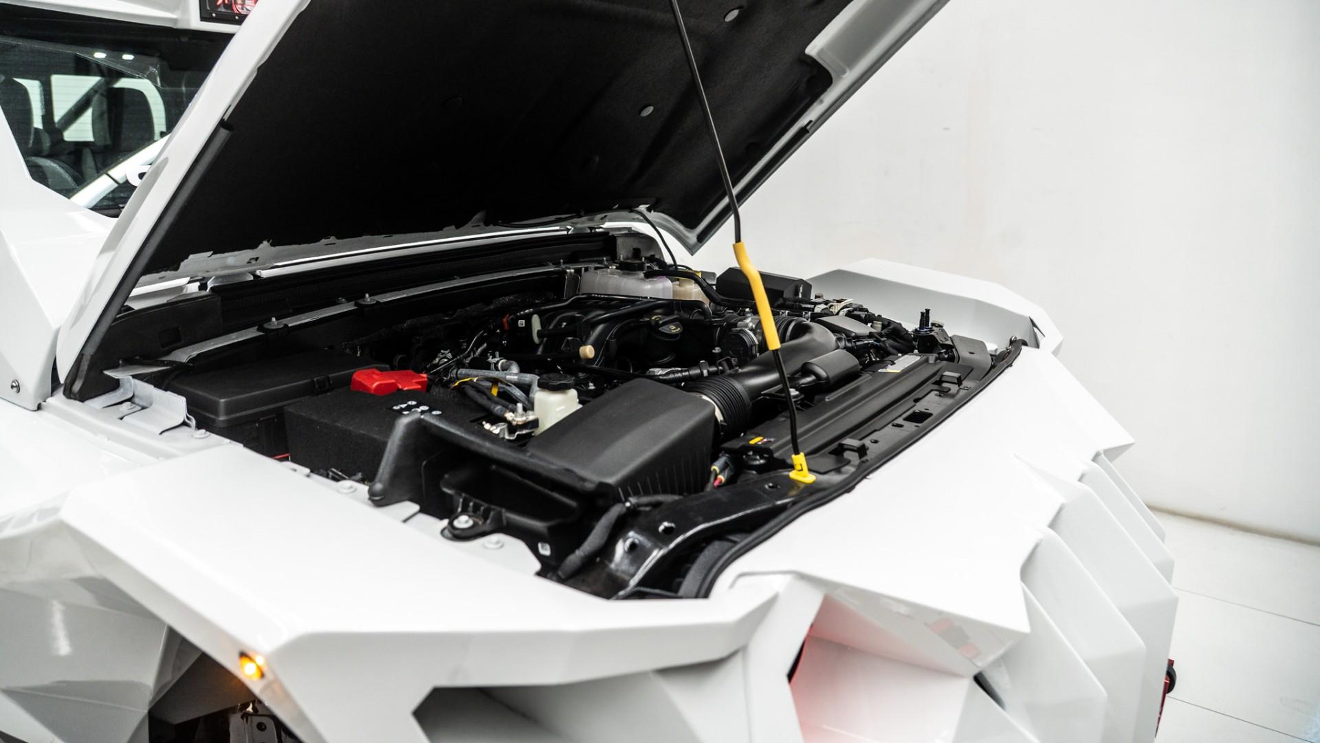 2025 JEEP GLADIATOR in White, photo 21 of 59