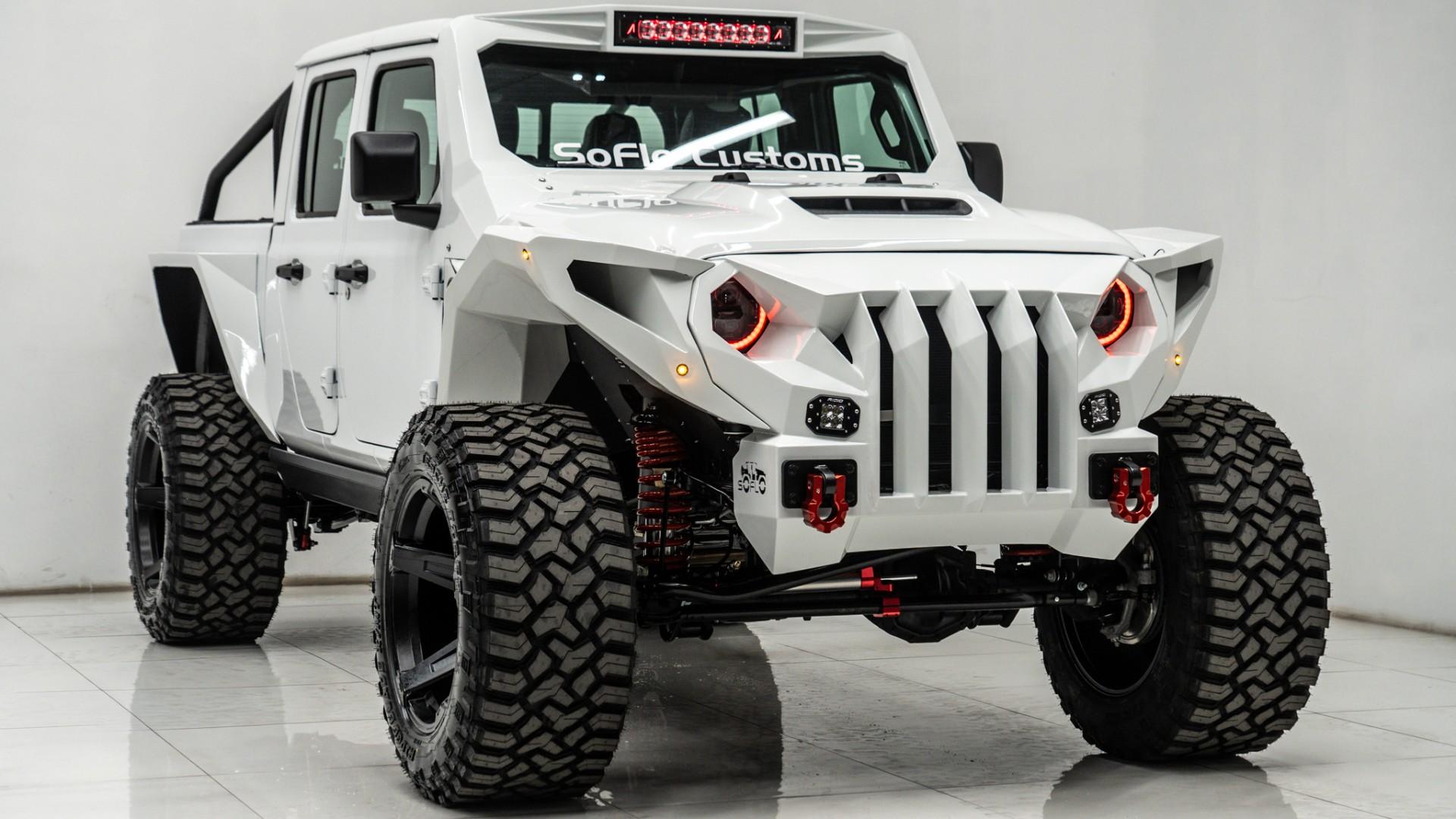 2025 JEEP GLADIATOR in White, photo 6 of 59
