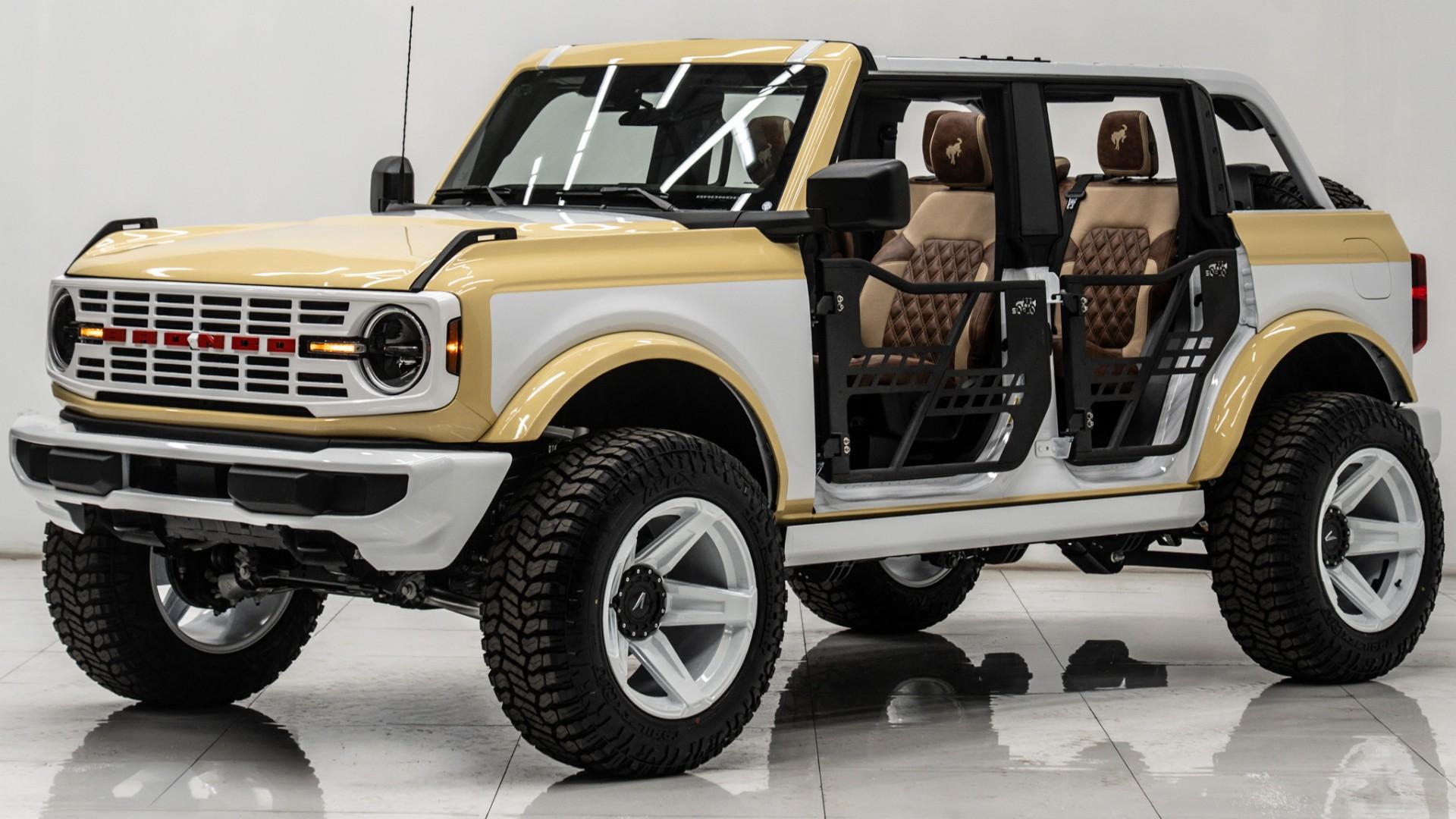 2025 FORD BRONCO in Yellow, photo 30 of 55