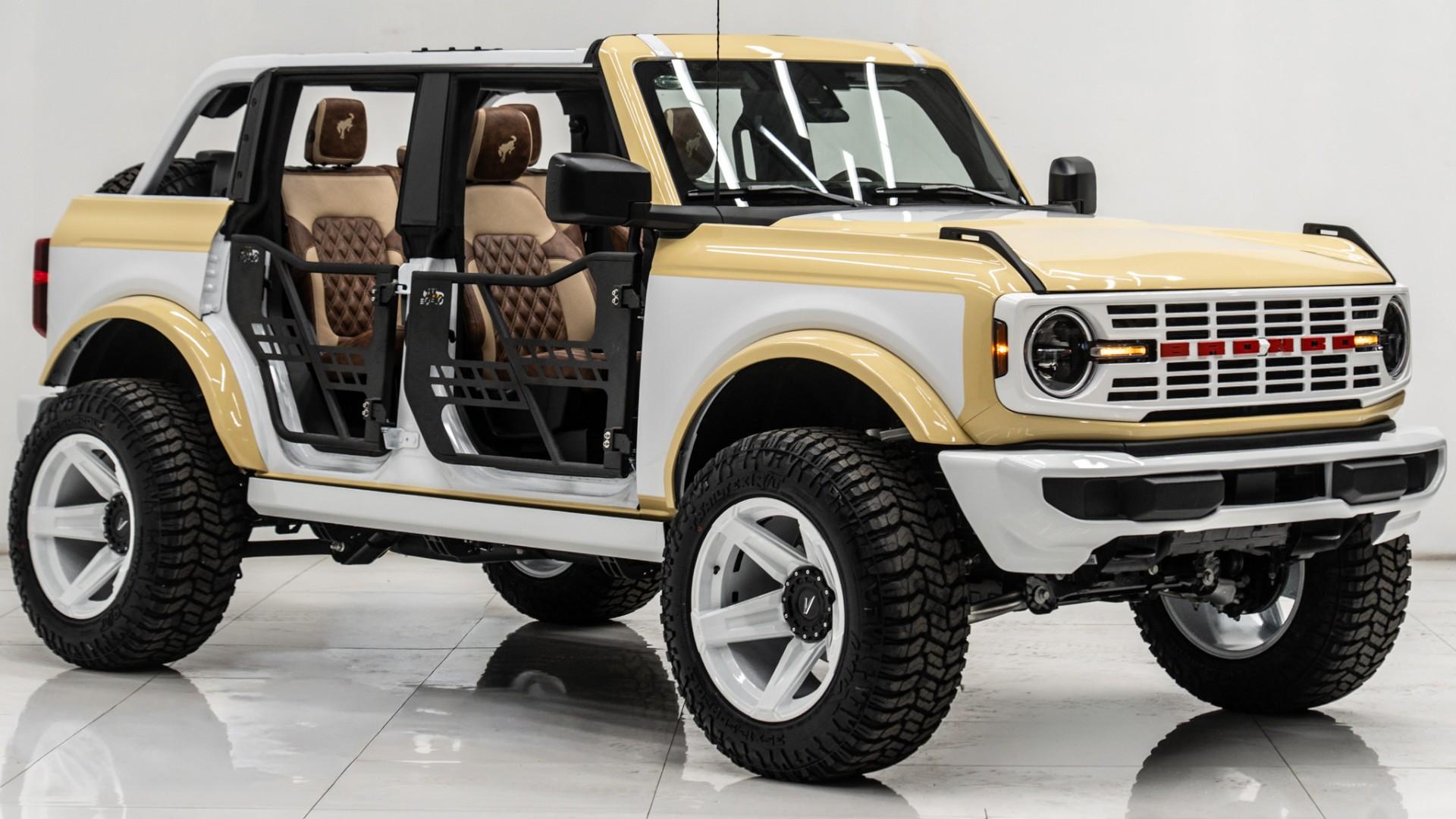2025 FORD BRONCO in Yellow, photo 23 of 55