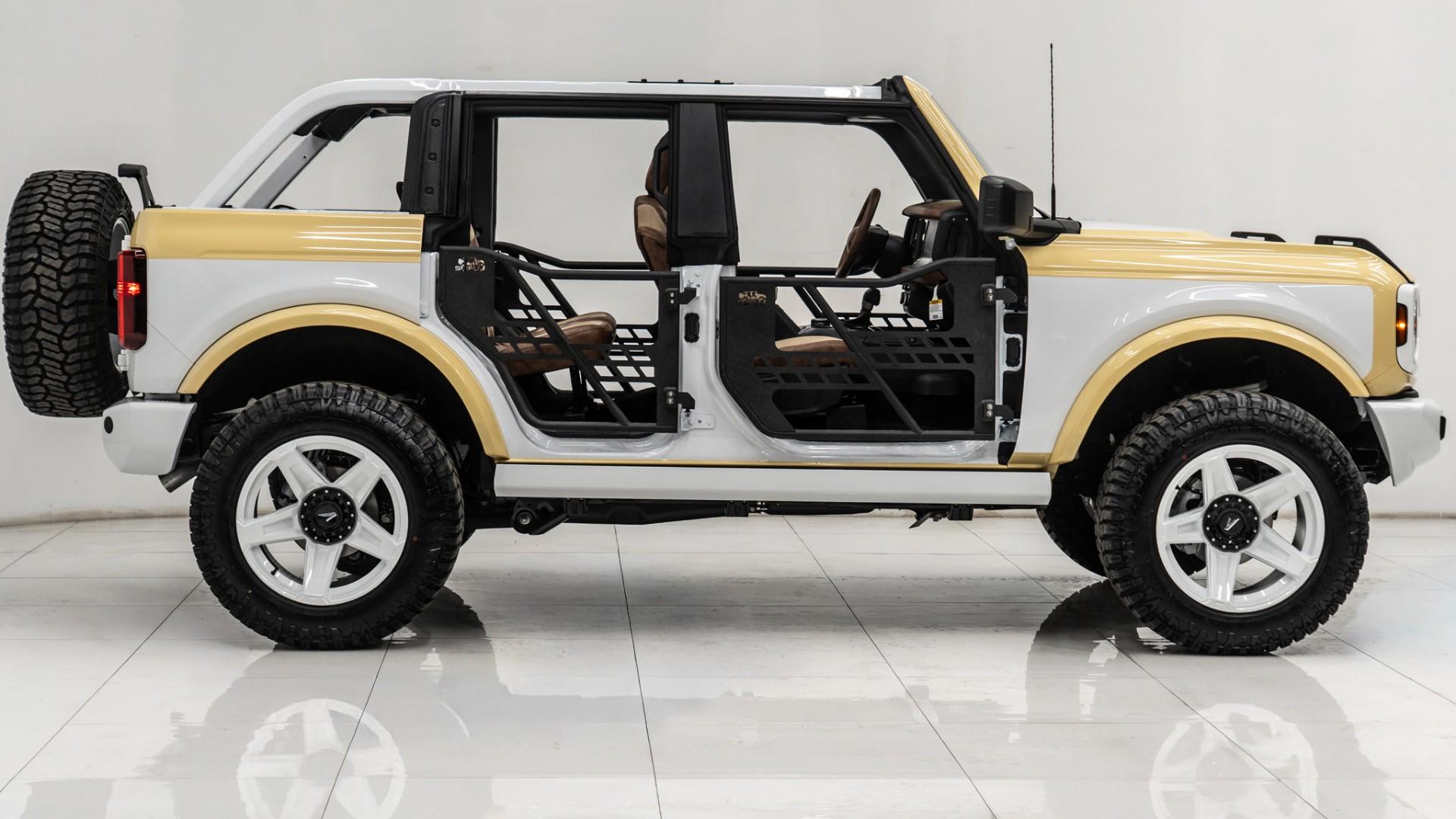 2025 FORD BRONCO in Yellow, photo 24 of 55