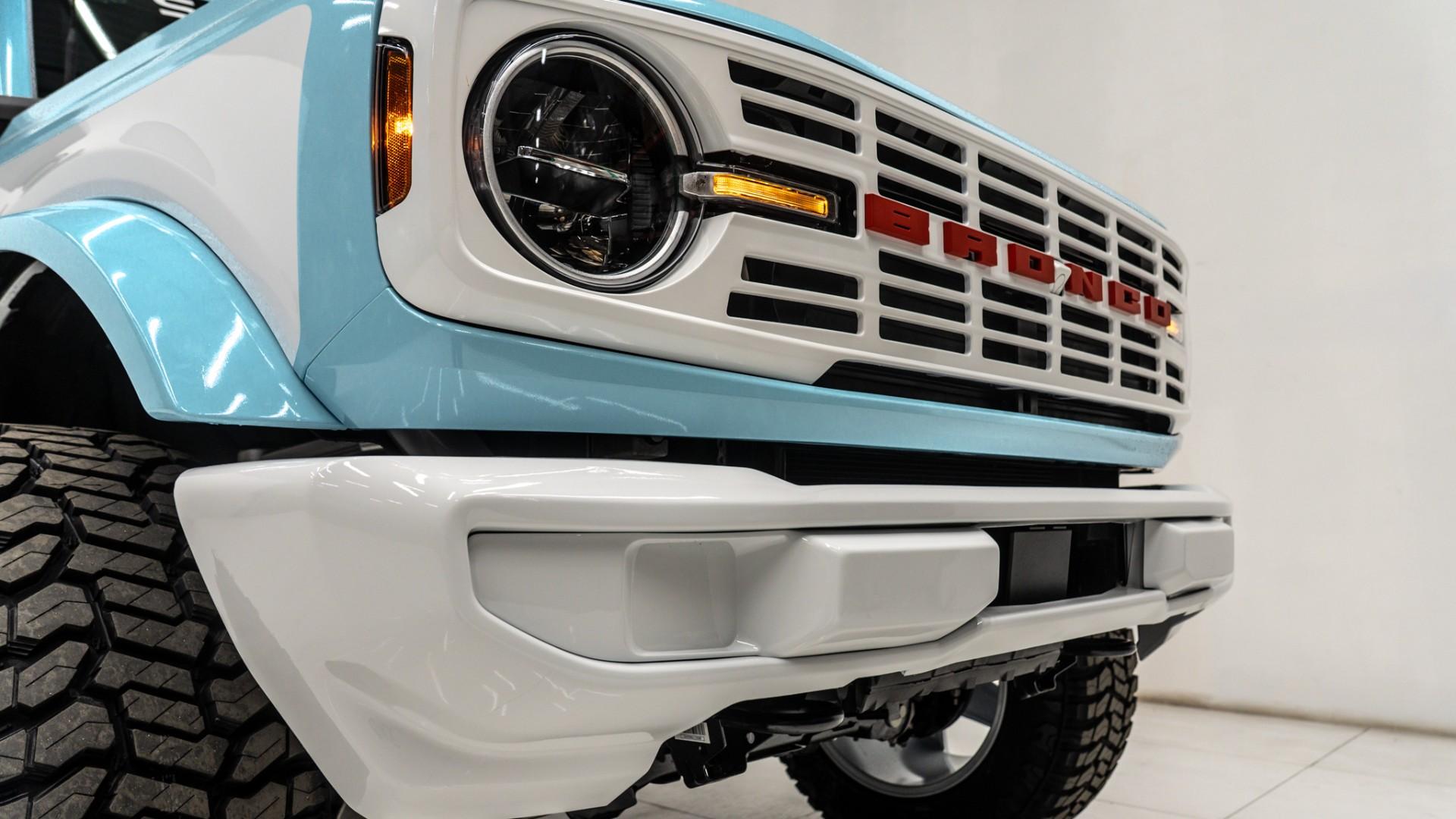 2025 FORD BRONCO in Blue, photo 9 of 55