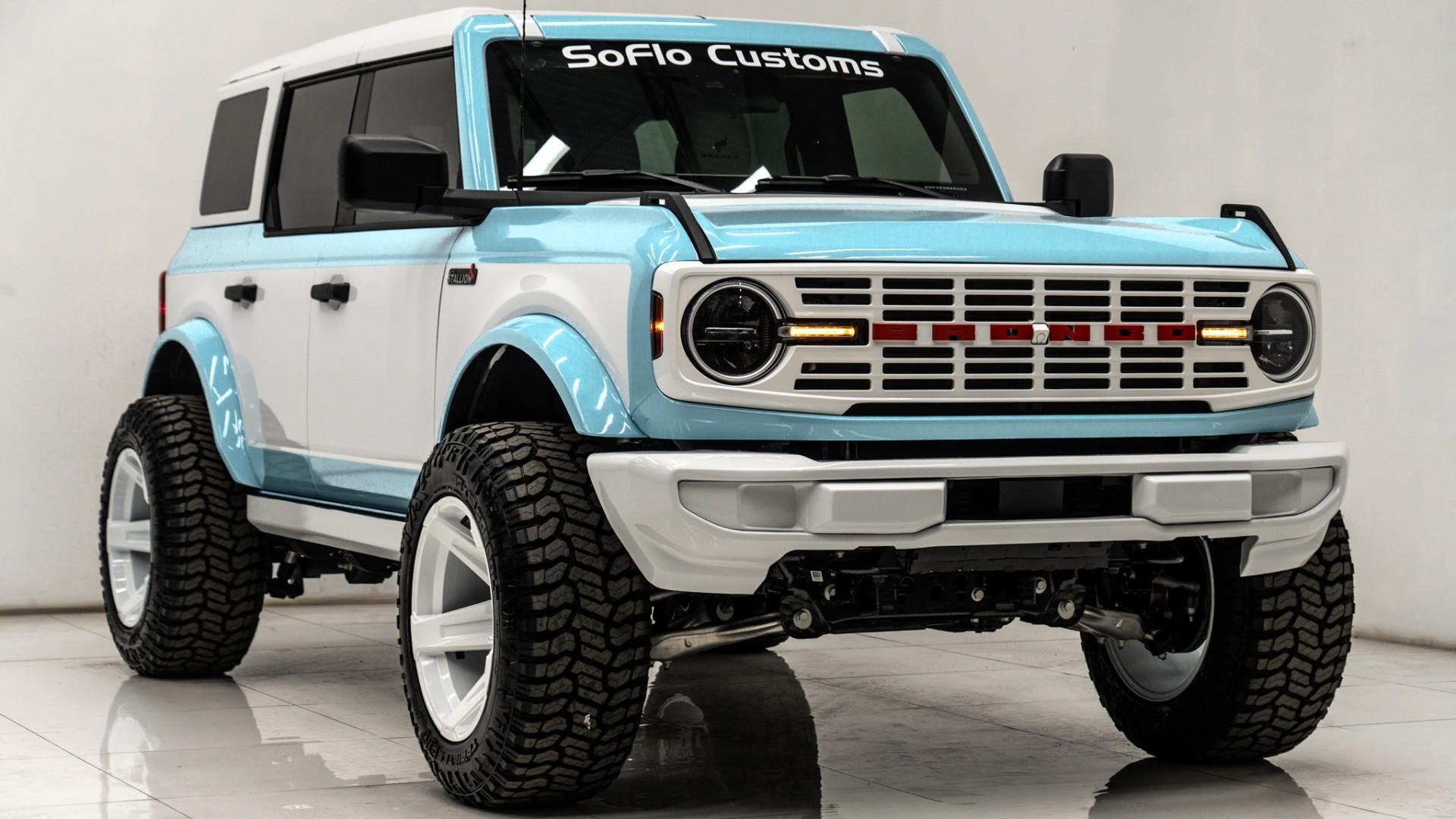 2025 FORD BRONCO in Blue, photo 8 of 55