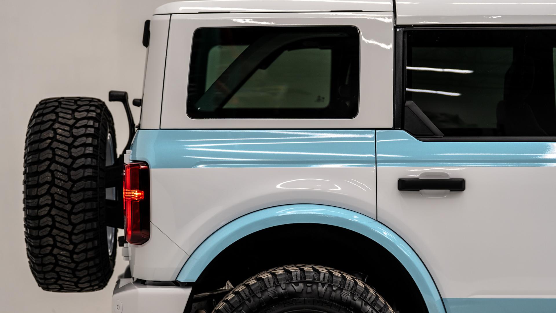2025 FORD BRONCO in Blue, photo 5 of 55