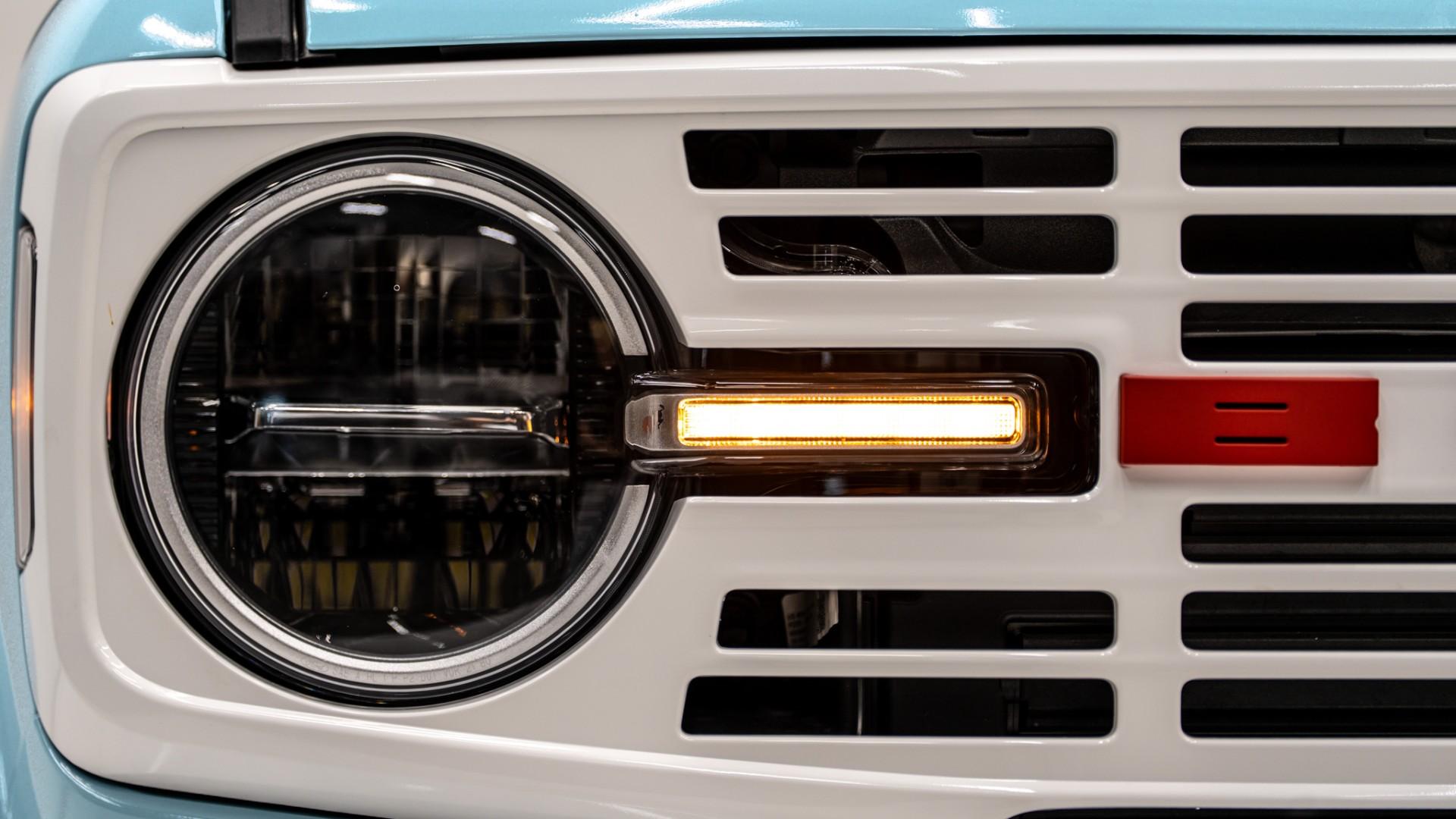2025 FORD BRONCO in Blue, photo 22 of 55