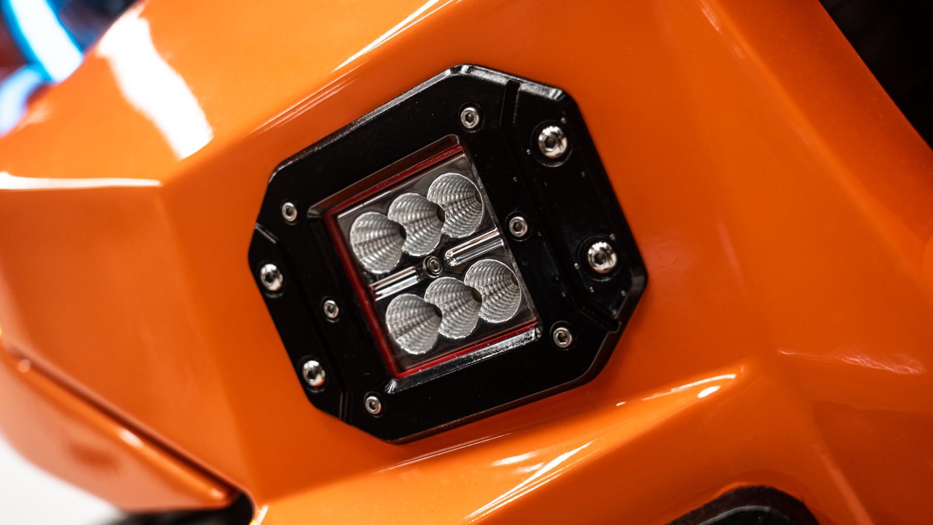 2025 JEEP GLADIATOR in Orange, photo 18 of 58
