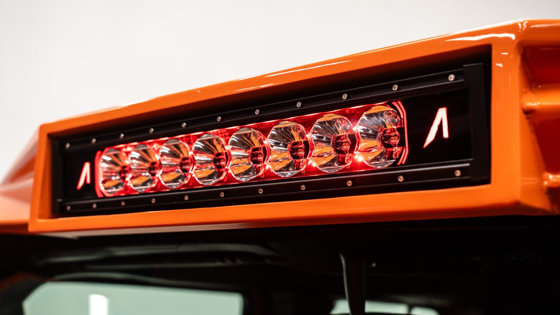 2025 JEEP GLADIATOR in Orange, photo 17 of 58