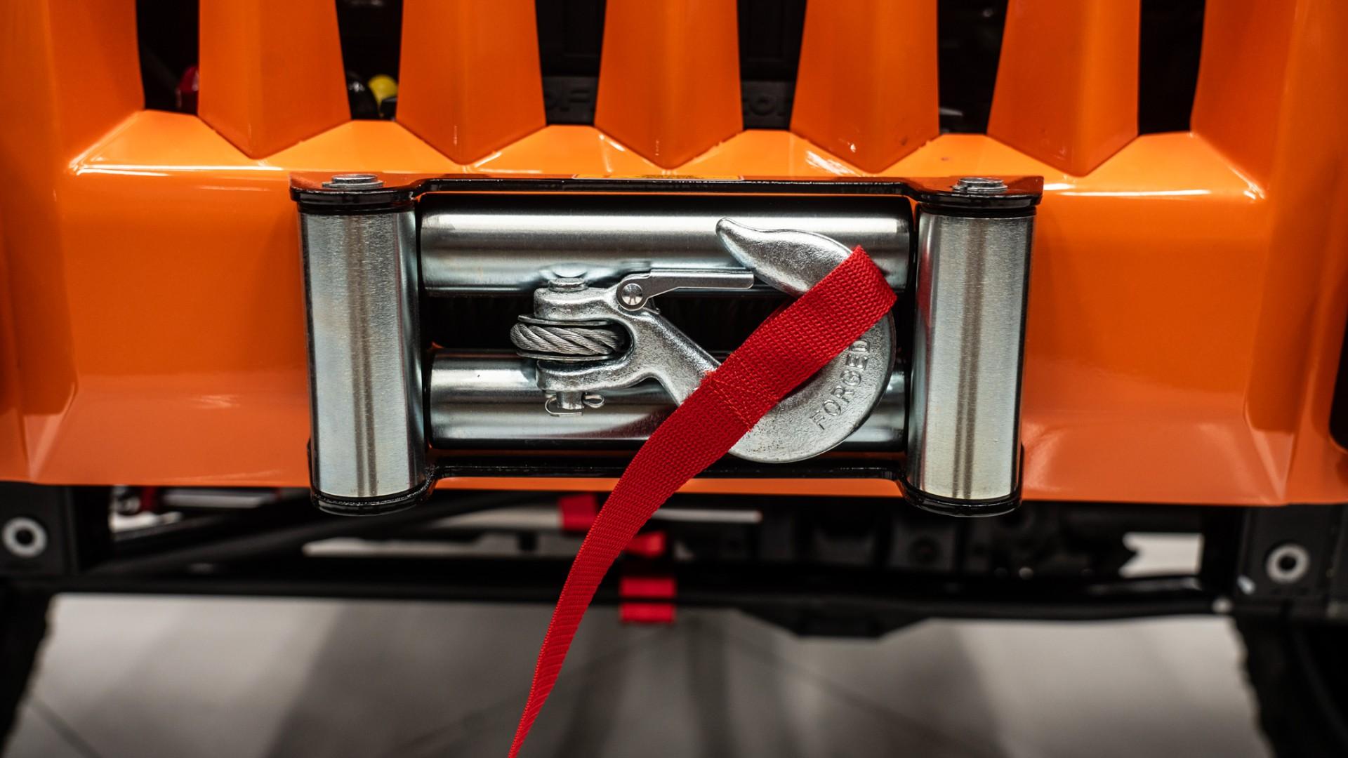 2025 JEEP GLADIATOR in Orange, photo 20 of 58