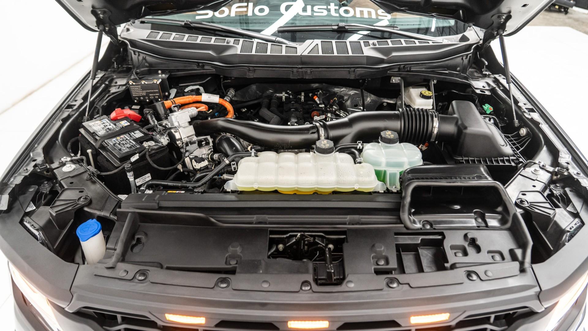 2025 FORD F-150 in Gray, photo 13 of 55