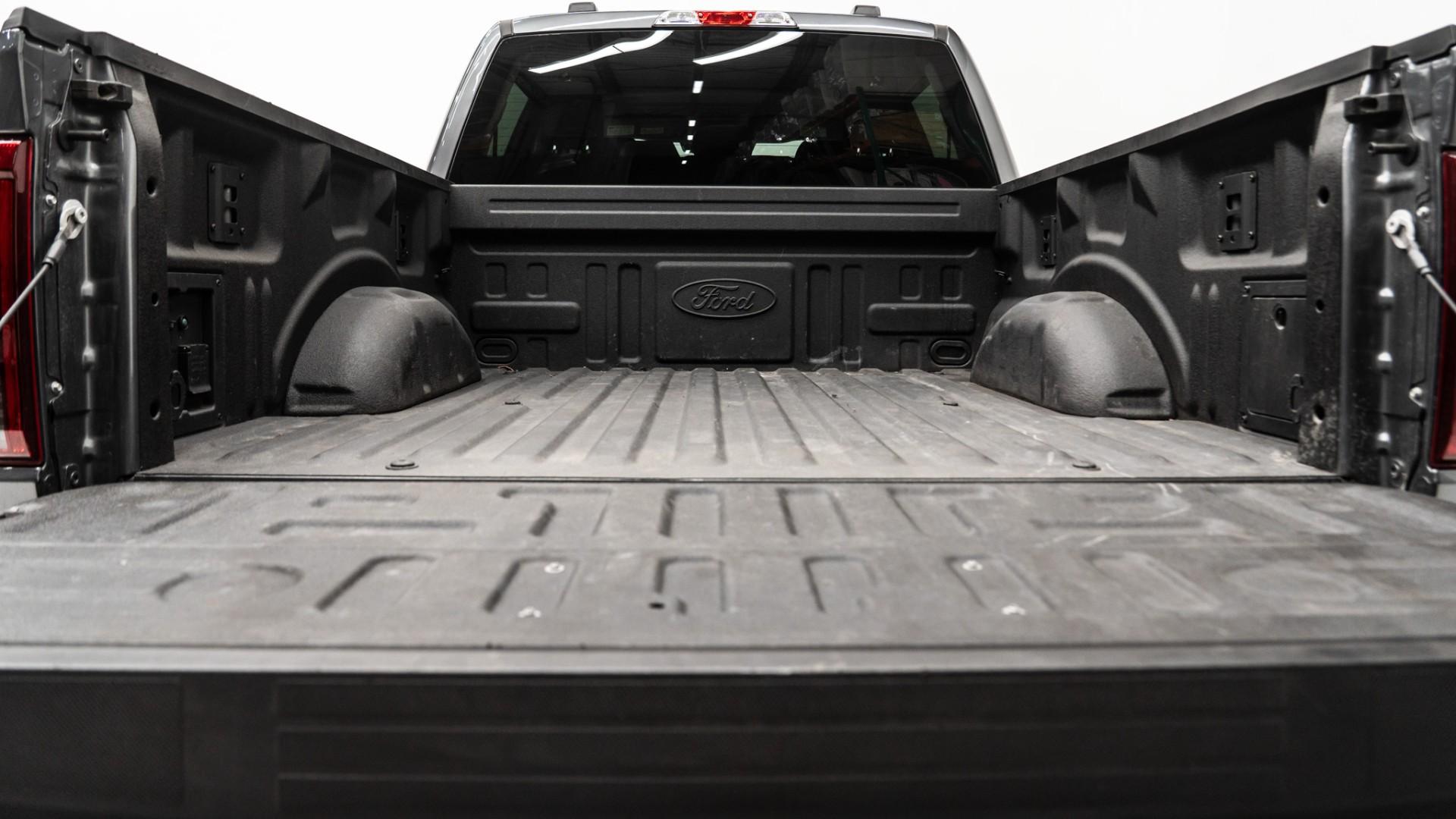 2025 FORD F-150 in Gray, photo 28 of 55