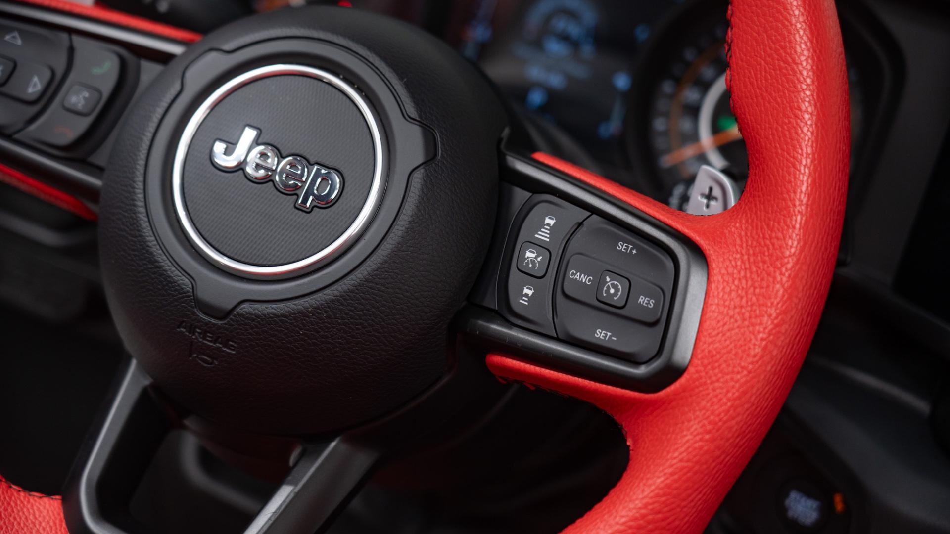 2024 JEEP WRANGLER in Tan, photo 12 of 60