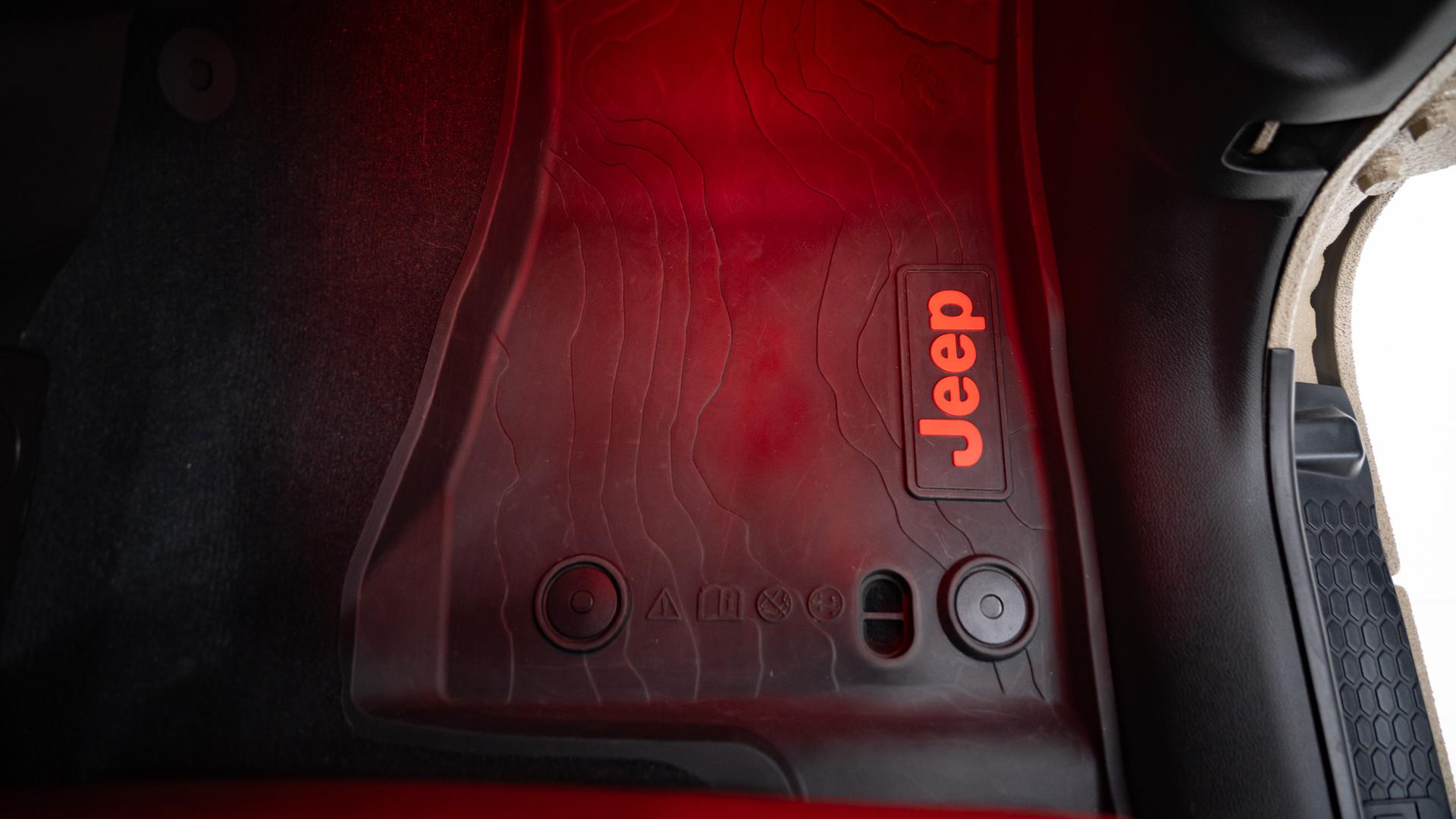 2024 JEEP WRANGLER in Tan, photo 24 of 60