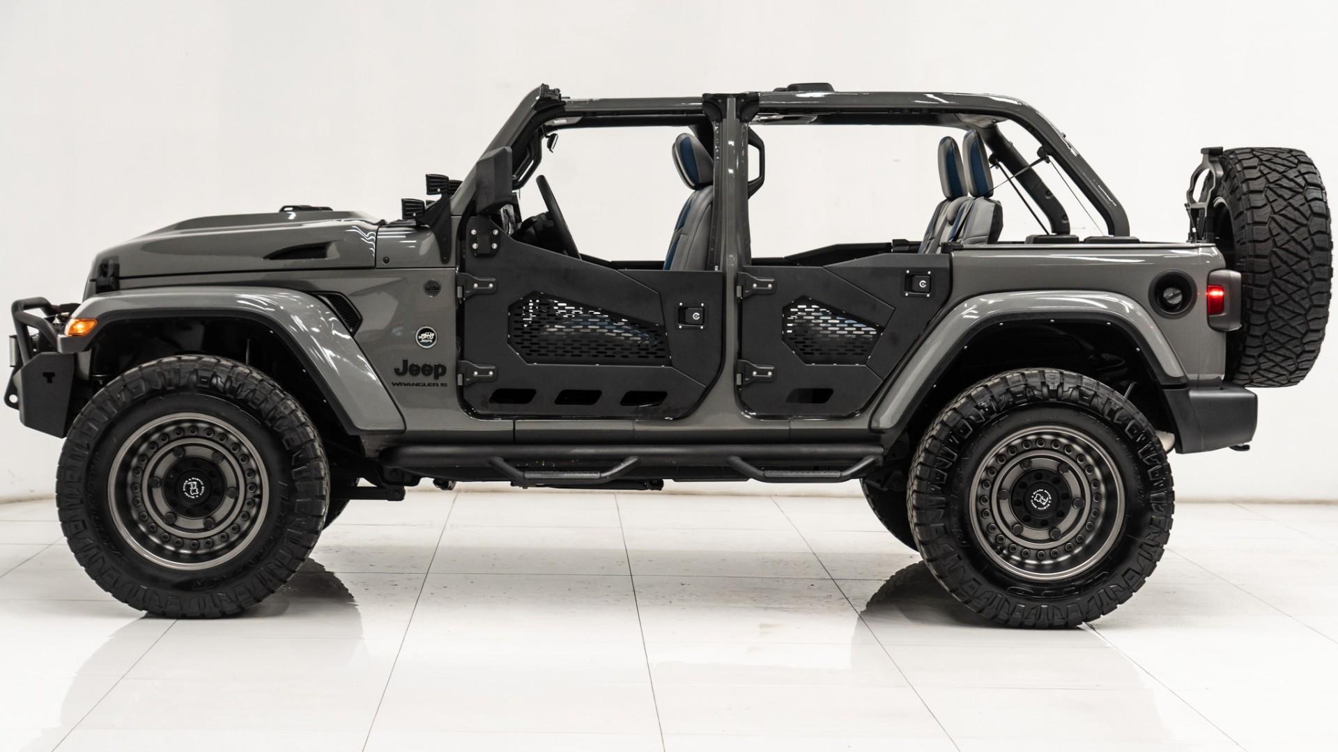 2023 JEEP WRANGLER in Gray, photo 11 of 58