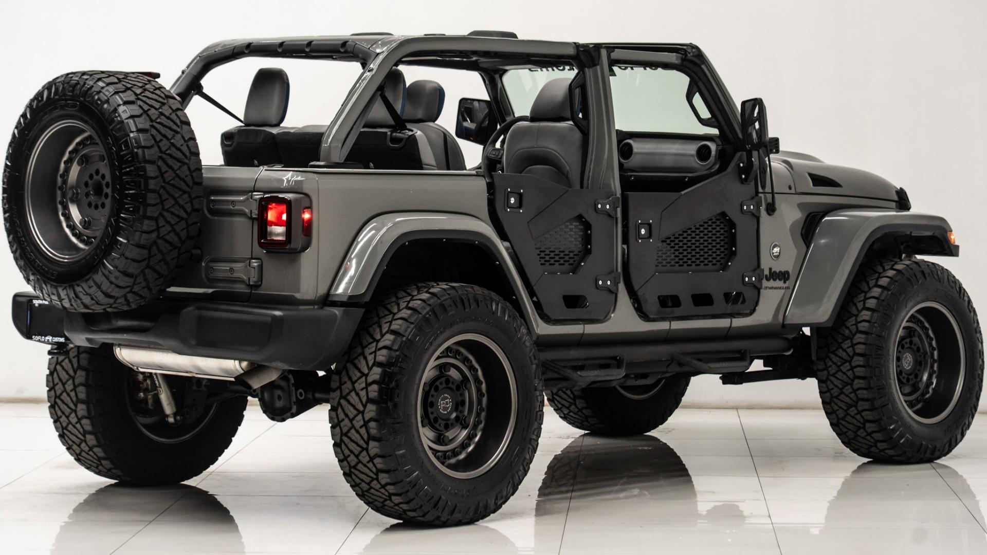 2023 JEEP WRANGLER in Gray, photo 10 of 58