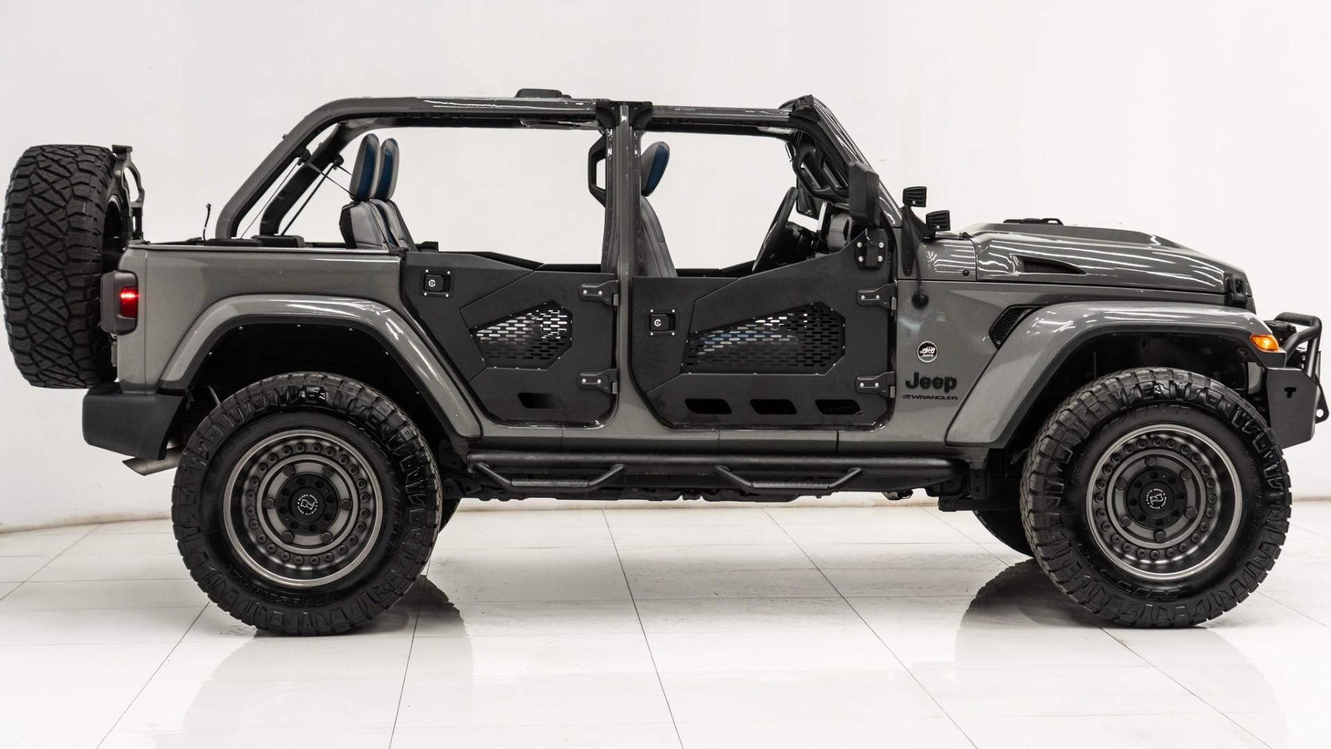 2023 JEEP WRANGLER in Gray, photo 13 of 58
