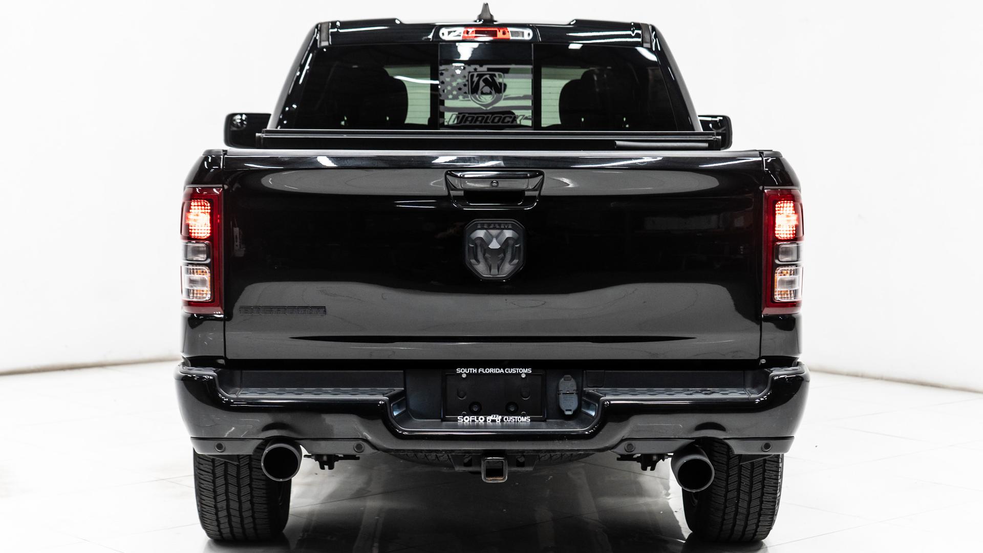 2022 RAM 1500 in DIAMOND BLACK CRYSTAL PEARLCOAT, photo 6 of 51