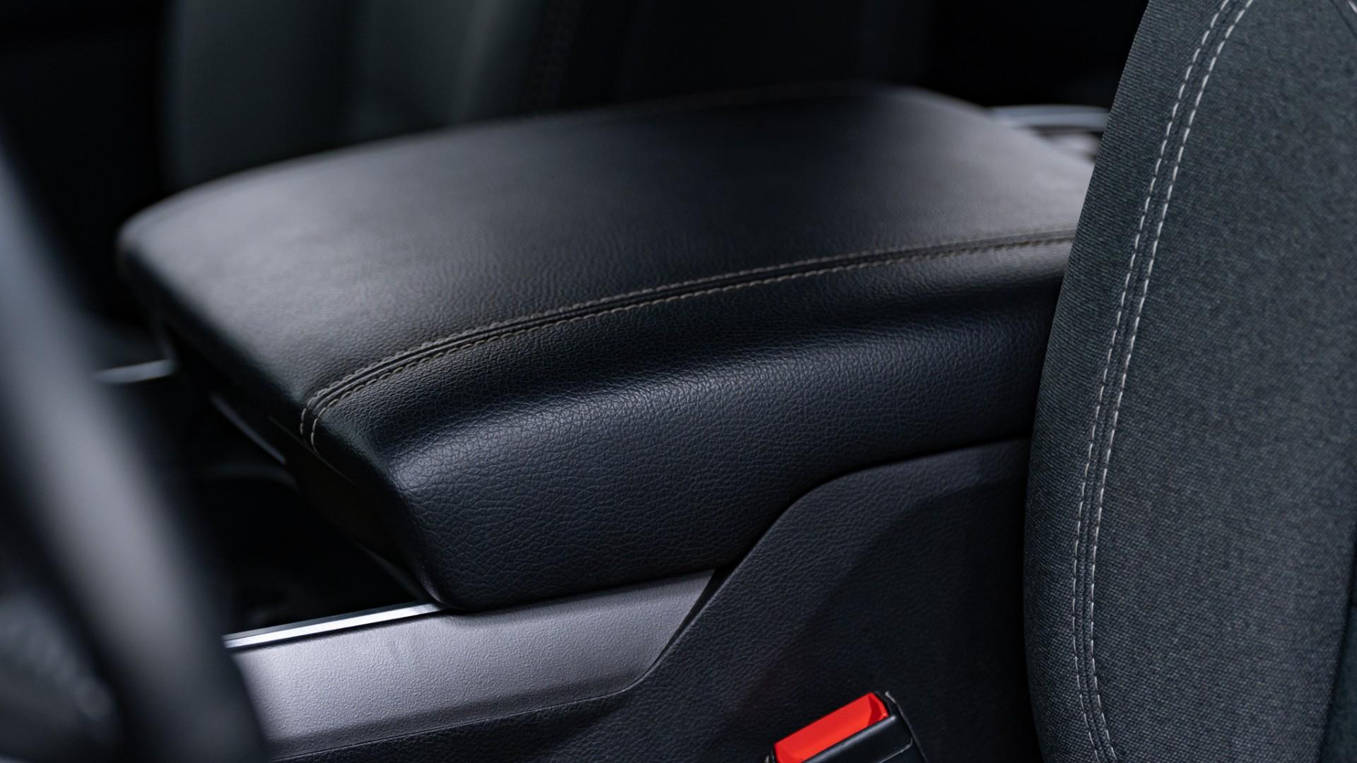 2022 RAM 1500 in DIAMOND BLACK CRYSTAL PEARLCOAT, photo 43 of 51
