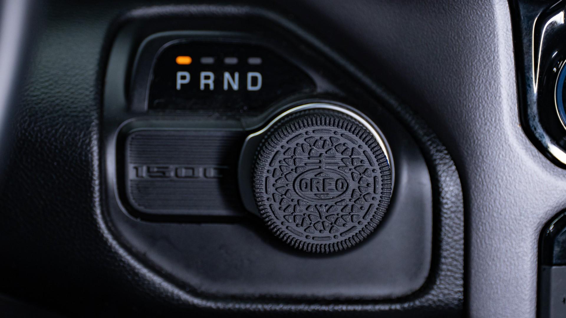 2022 RAM 1500 in DIAMOND BLACK CRYSTAL PEARLCOAT, photo 50 of 51