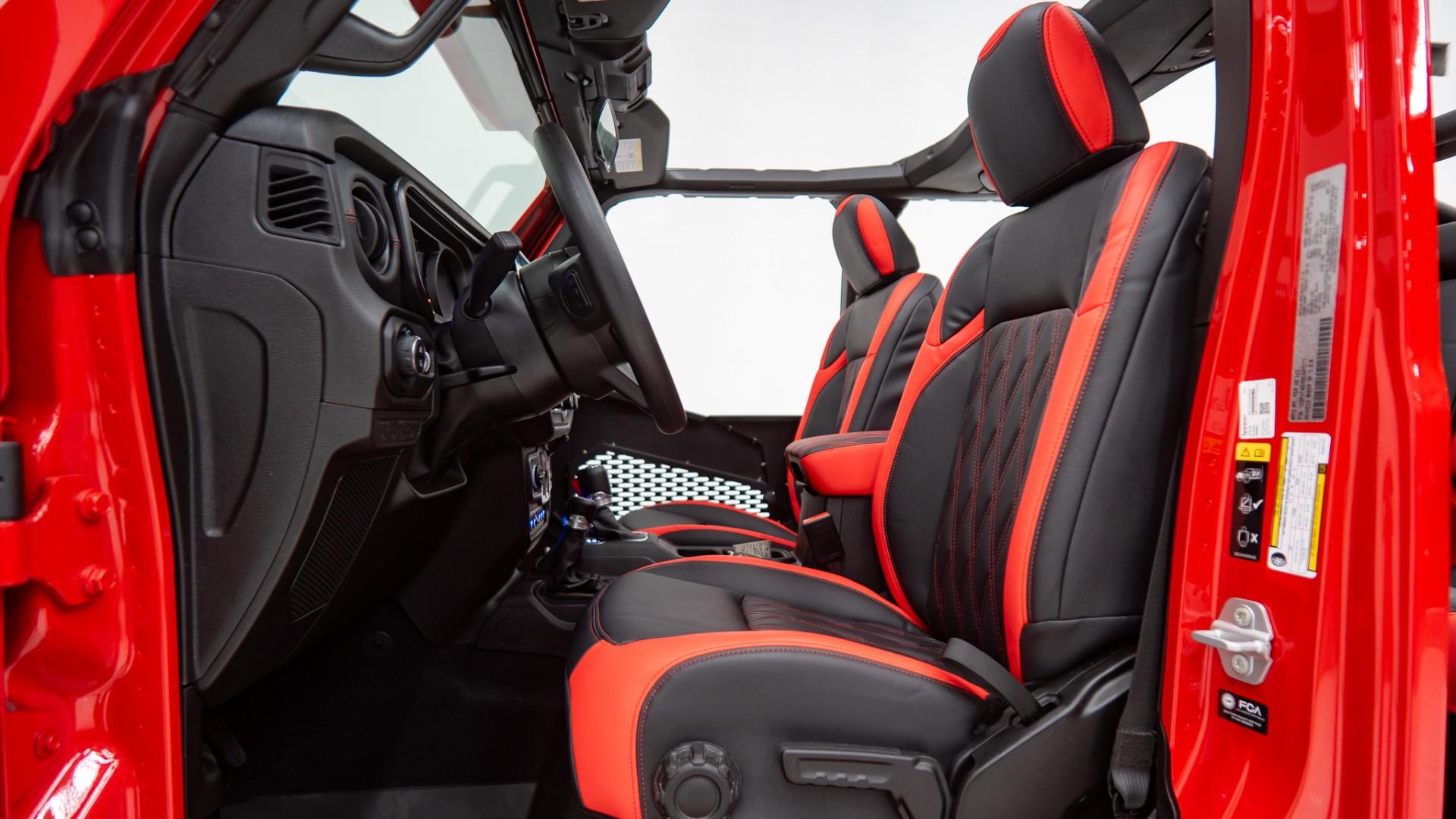2025 JEEP GLADIATOR in Red, photo 41 of 58