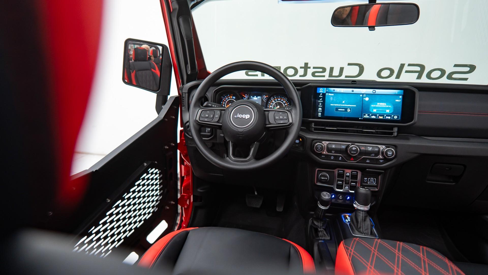 2025 JEEP GLADIATOR in Red, photo 38 of 58