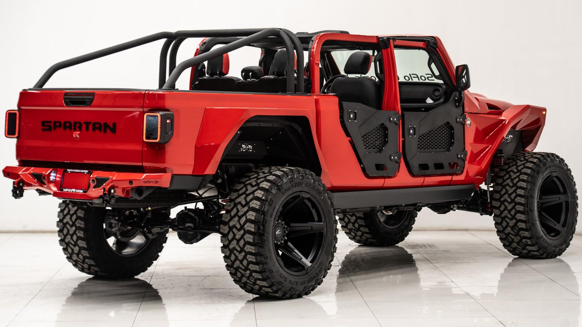 2025 JEEP GLADIATOR in Red, photo 12 of 58