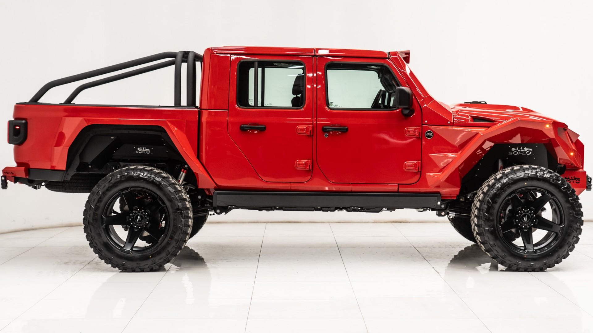 2025 JEEP GLADIATOR in Red, photo 8 of 58