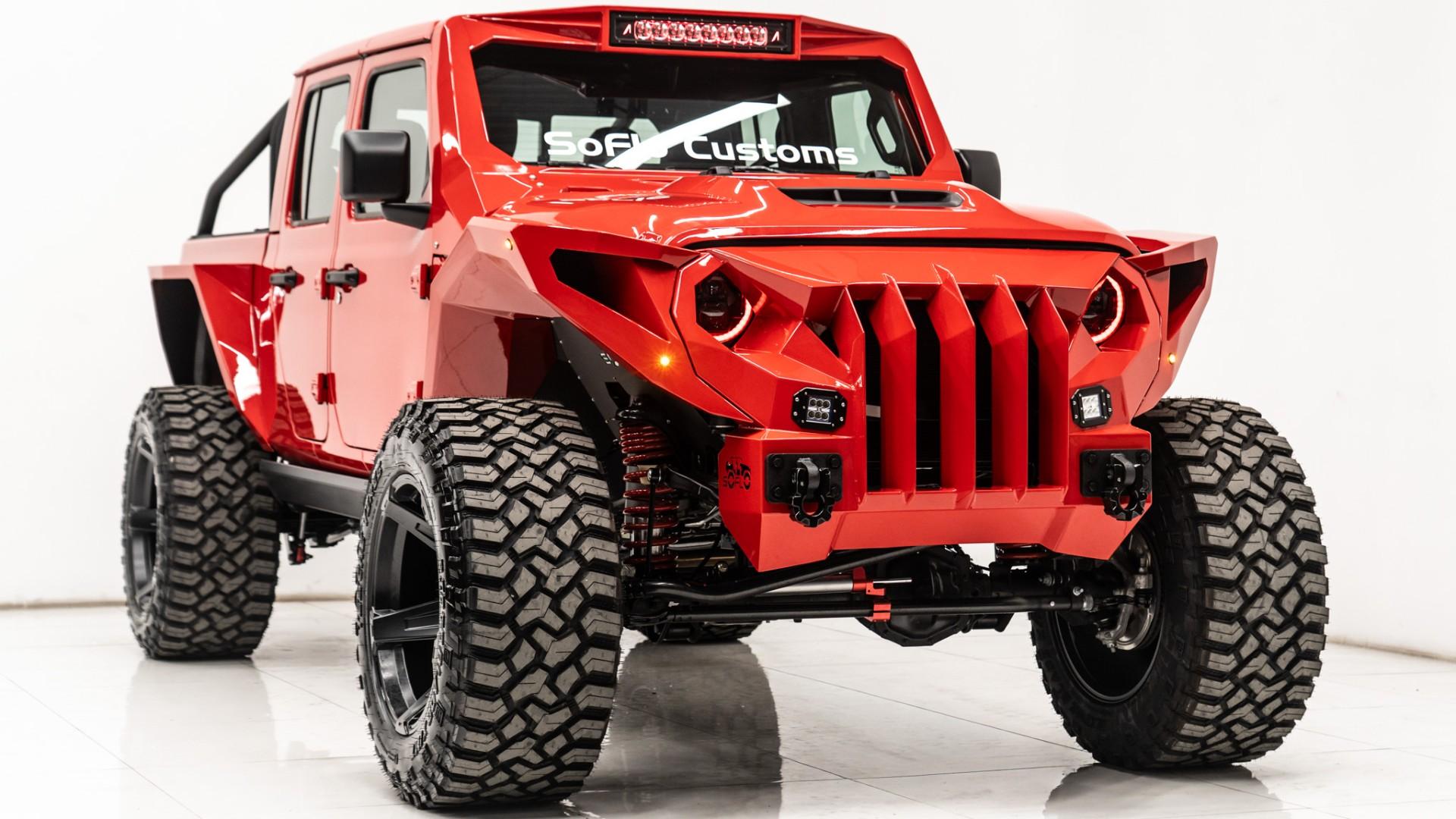 2025 JEEP GLADIATOR in Red, photo 5 of 58