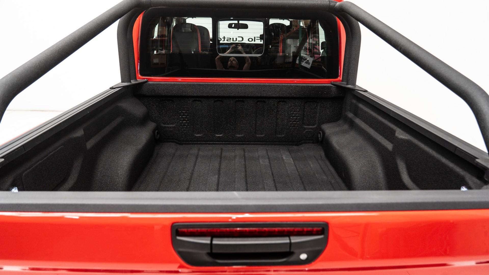2025 JEEP GLADIATOR in Red, photo 32 of 58
