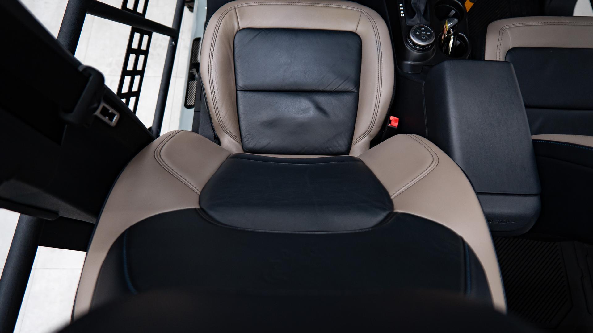 2022 FORD BRONCO in Gray, photo 21 of 60