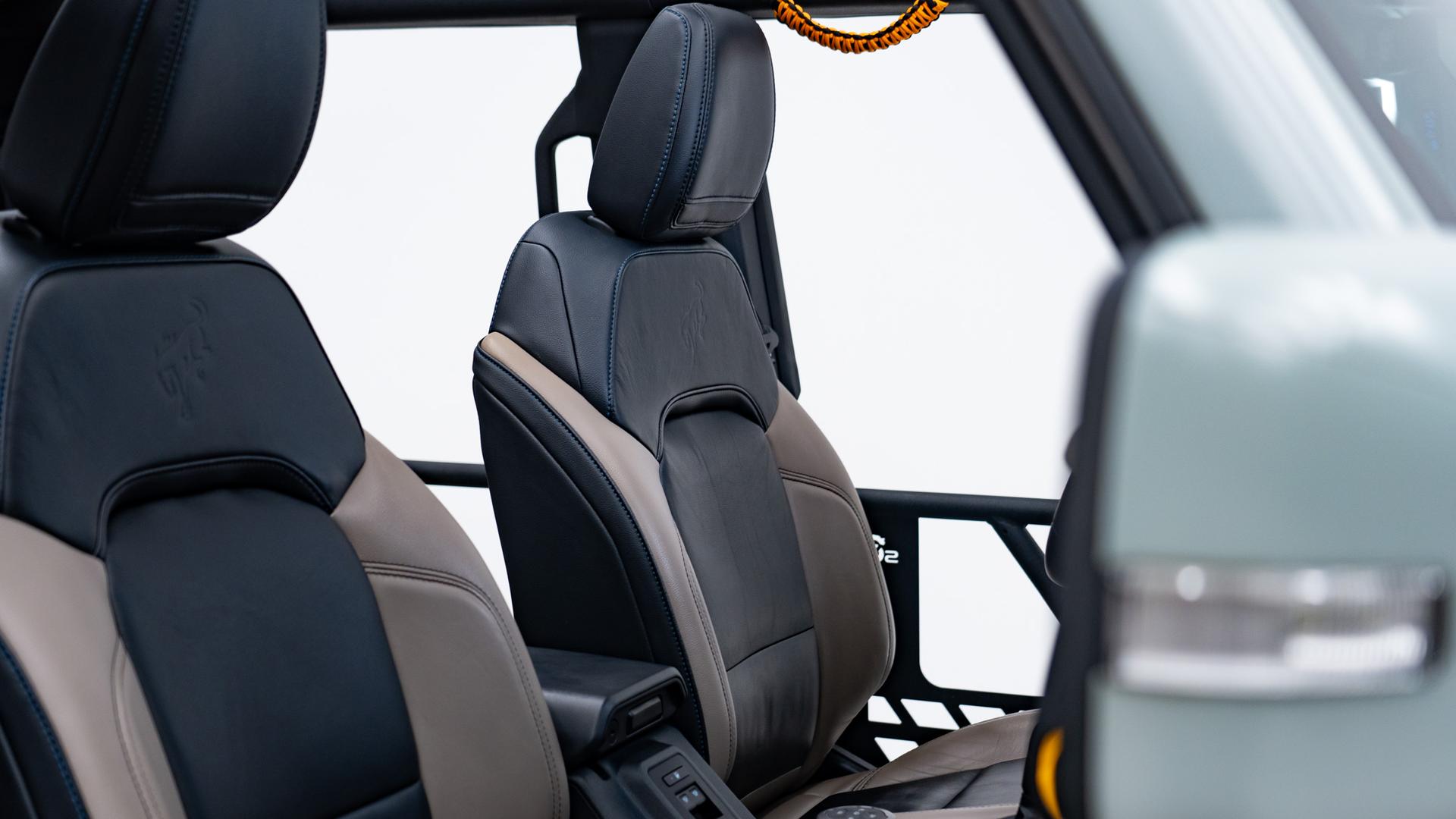 2022 FORD BRONCO in Gray, photo 31 of 60