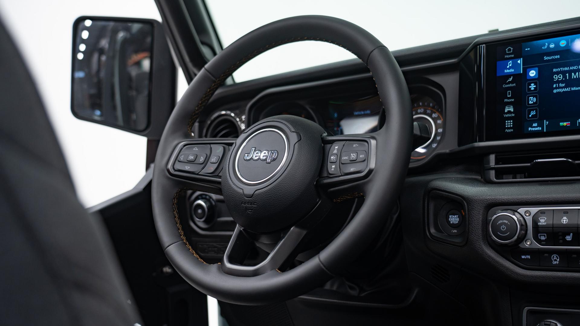 2024 JEEP WRANGLER in Green, photo 40 of 59