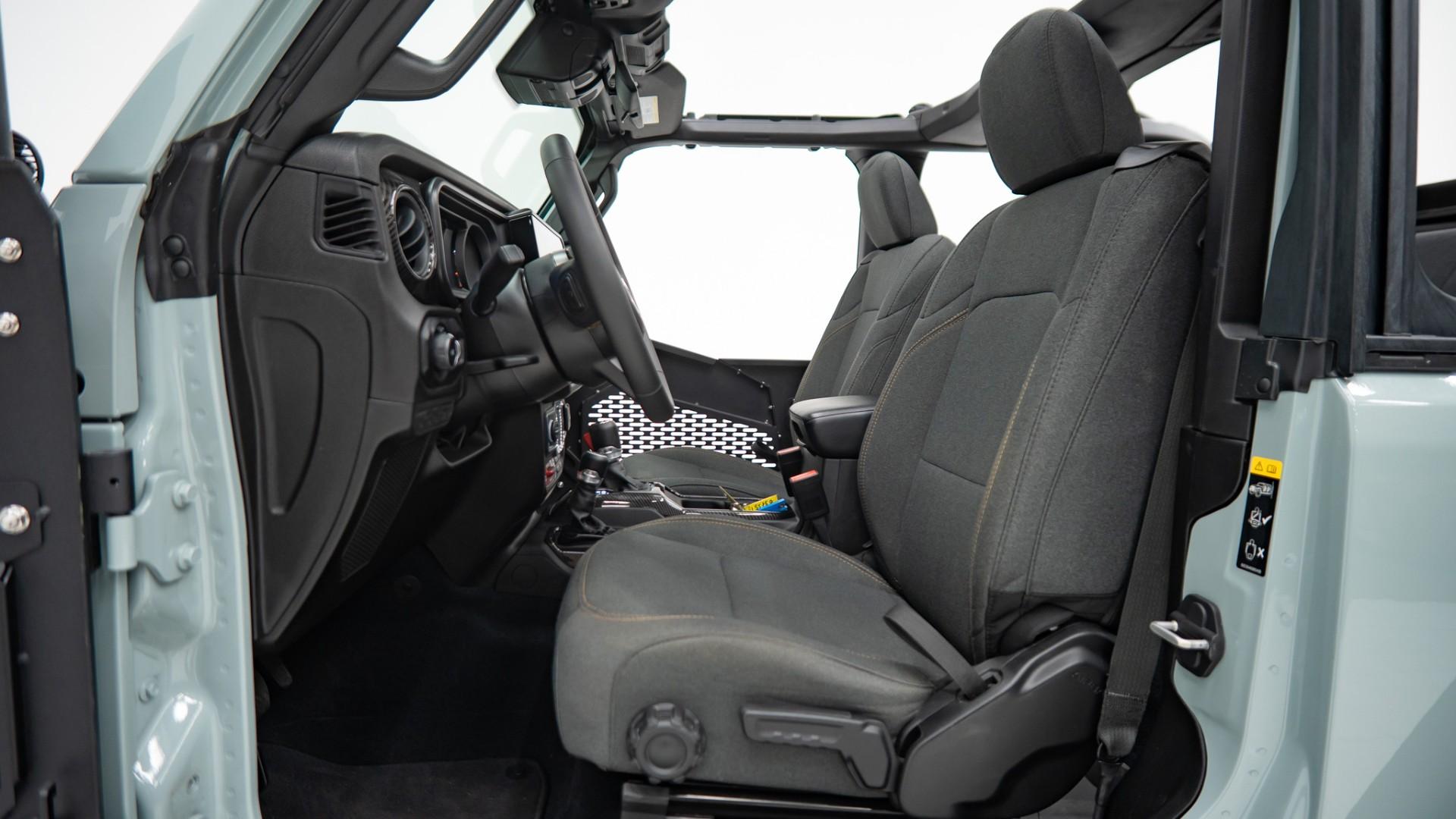 2024 JEEP WRANGLER in Green, photo 44 of 59