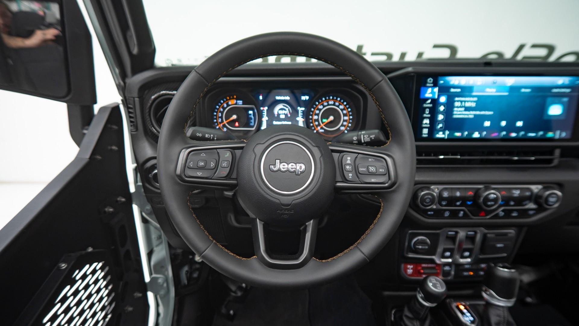 2024 JEEP WRANGLER in Green, photo 41 of 59