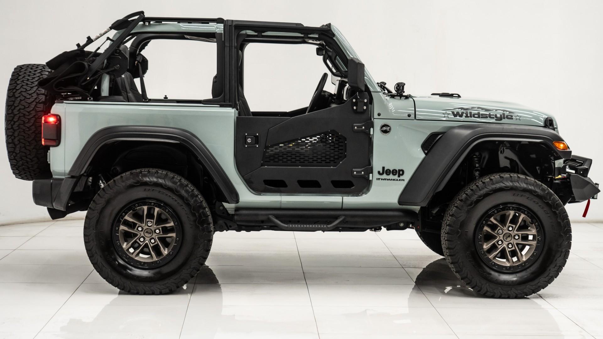2024 JEEP WRANGLER in Green, photo 10 of 59