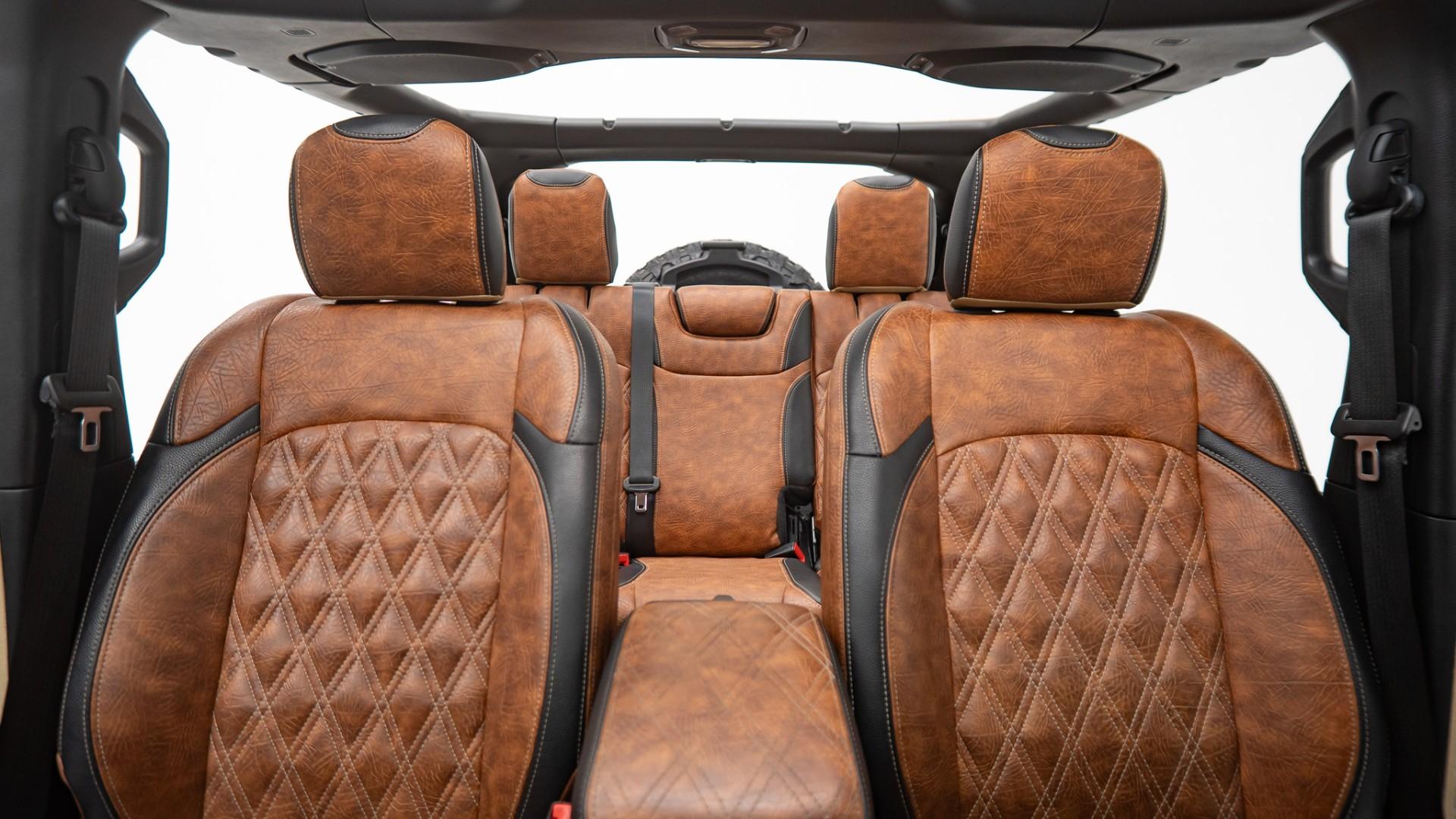 2019 JEEP WRANGLER in Tan, photo 38 of 60