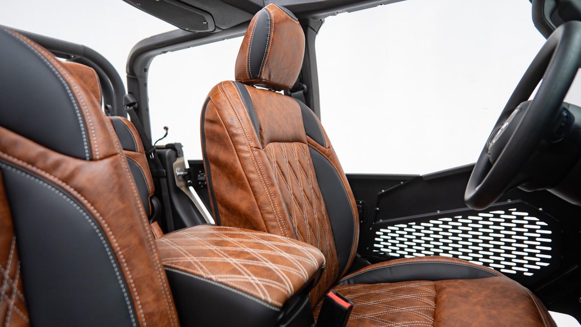 2025 JEEP GLADIATOR in Tan, photo 43 of 55