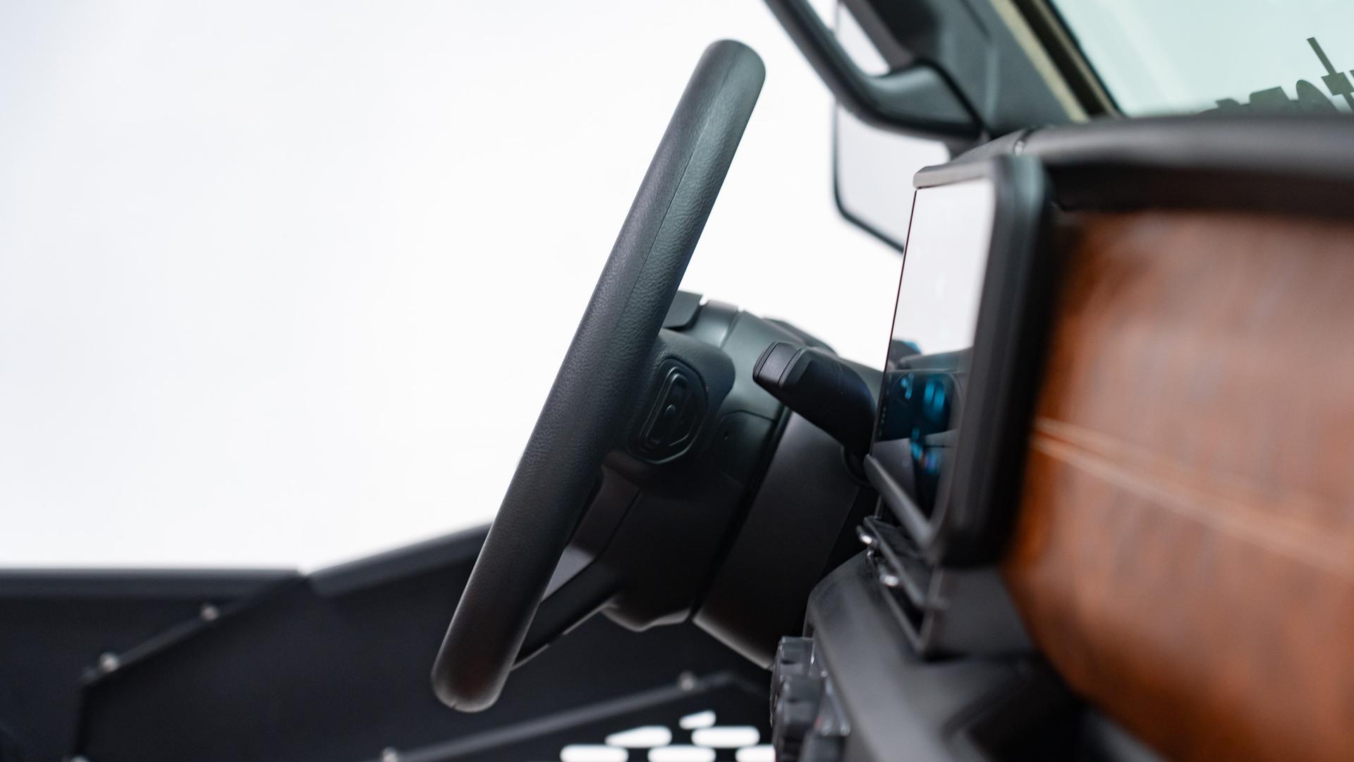 2025 JEEP GLADIATOR in Tan, photo 37 of 55