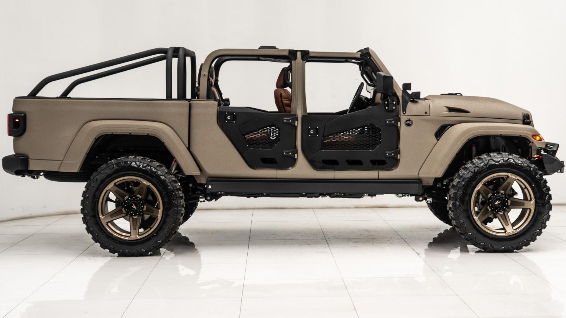 2025 JEEP GLADIATOR in Tan, photo 12 of 55