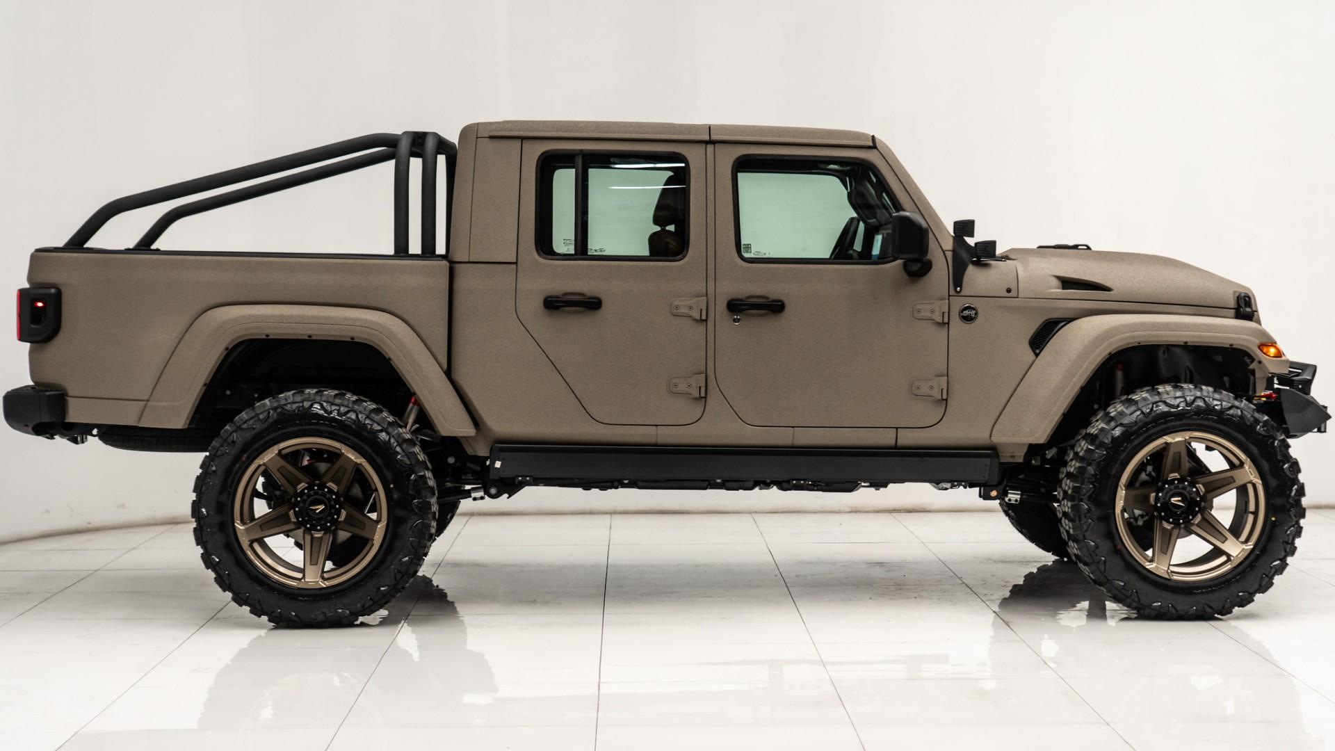 2025 JEEP GLADIATOR in Tan, photo 5 of 55
