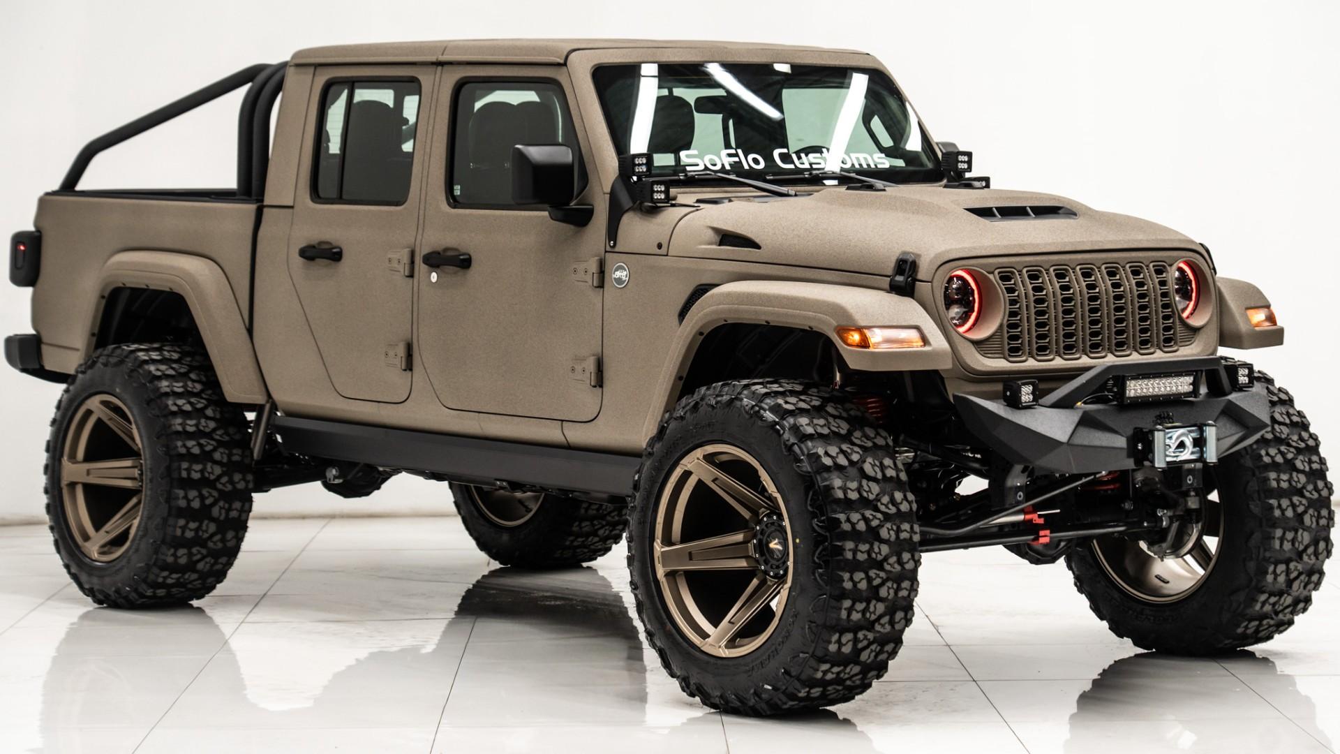 2025 JEEP GLADIATOR in Tan, photo 3 of 55