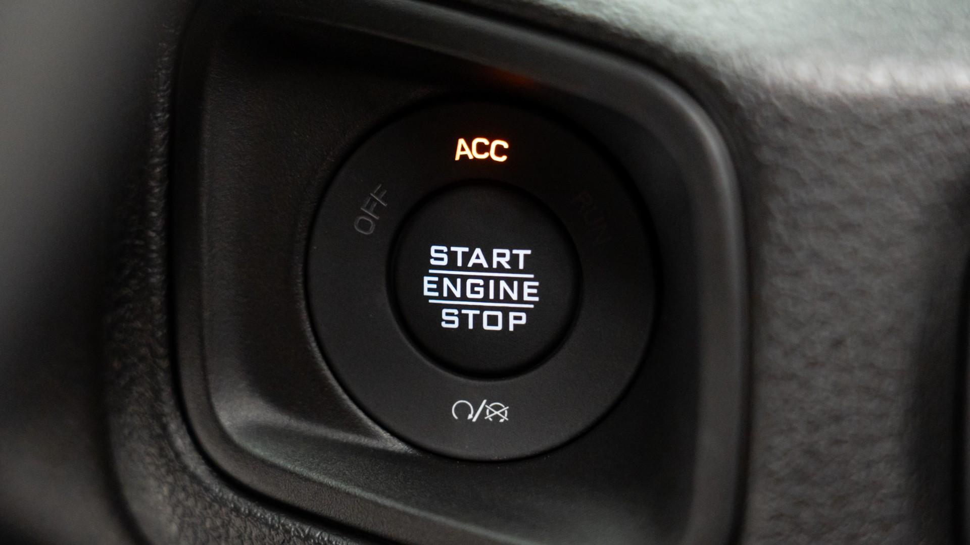 2025 JEEP GLADIATOR in Black, photo 52 of 54
