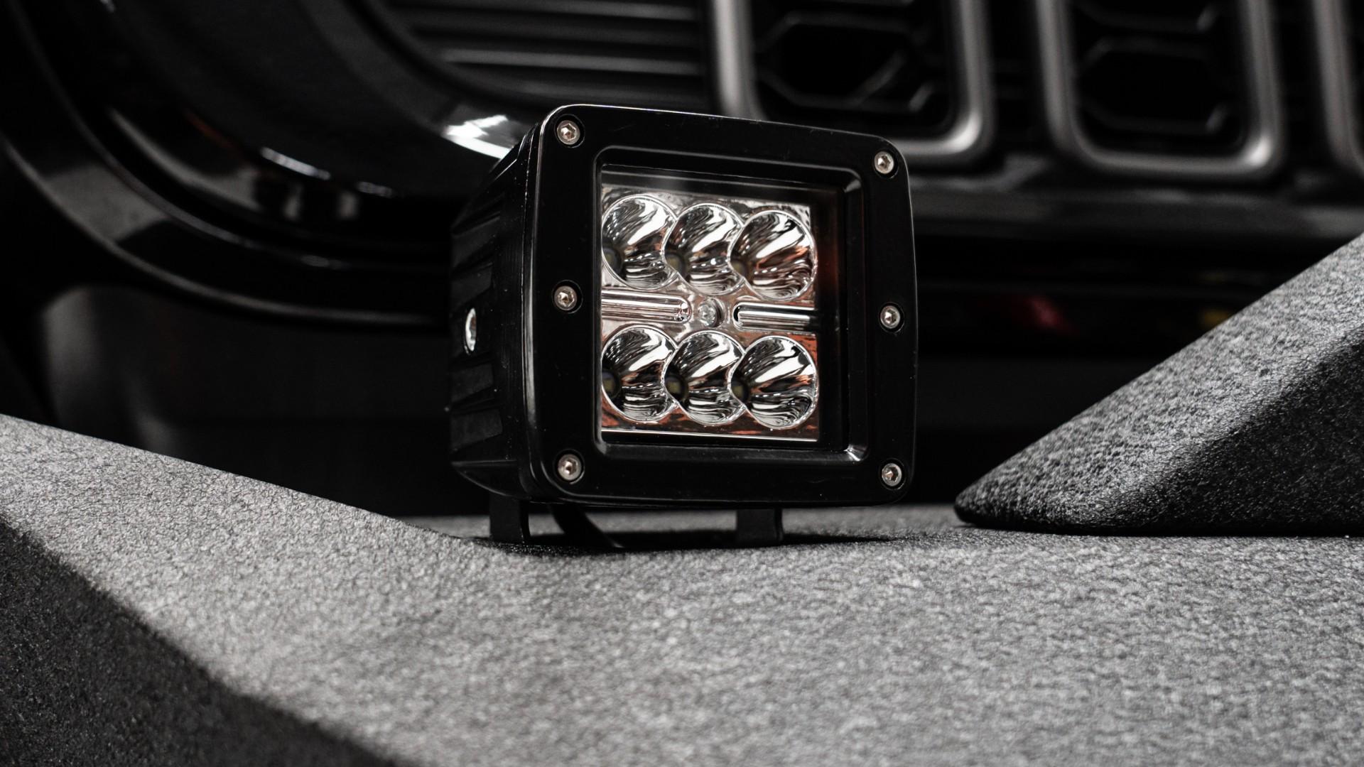 2025 JEEP GLADIATOR in Black, photo 20 of 54