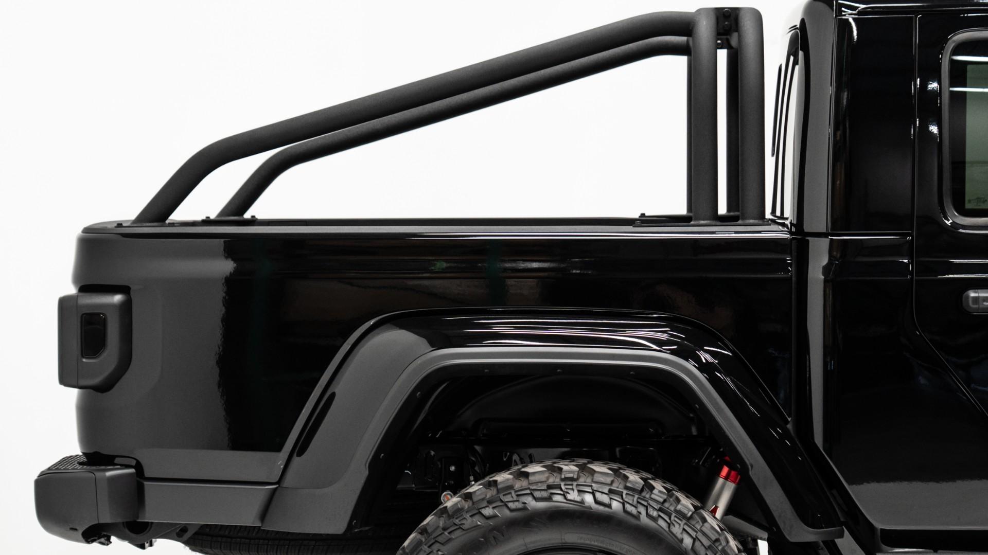 2025 JEEP GLADIATOR in Black, photo 6 of 54