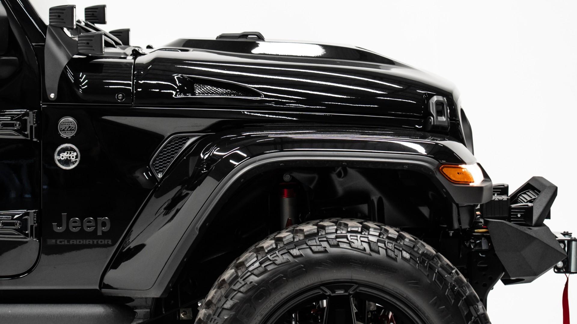 2025 JEEP GLADIATOR in Black, photo 26 of 54